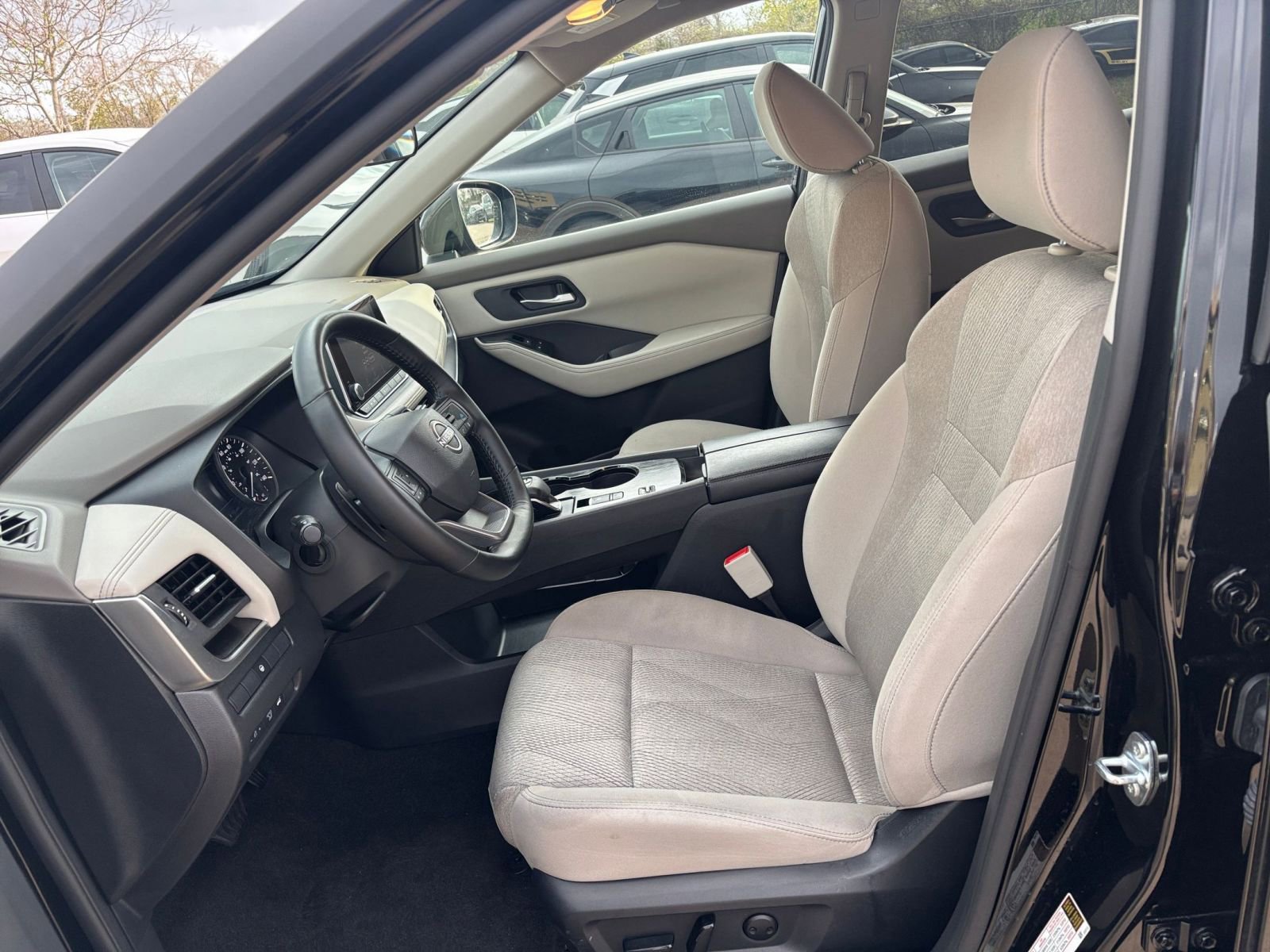 Thumbnail: 2025 Nissan Rogue - 29