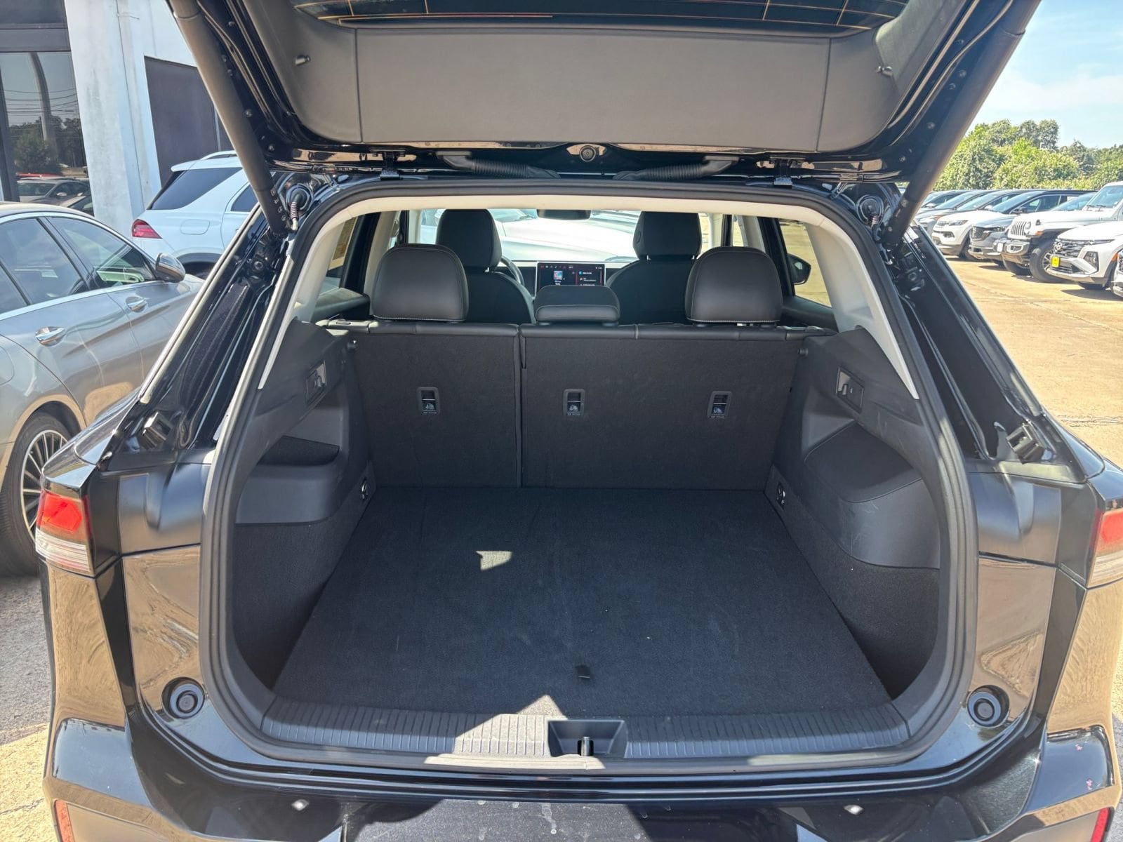 Thumbnail: 2026 Volkswagen Tiguan - 28