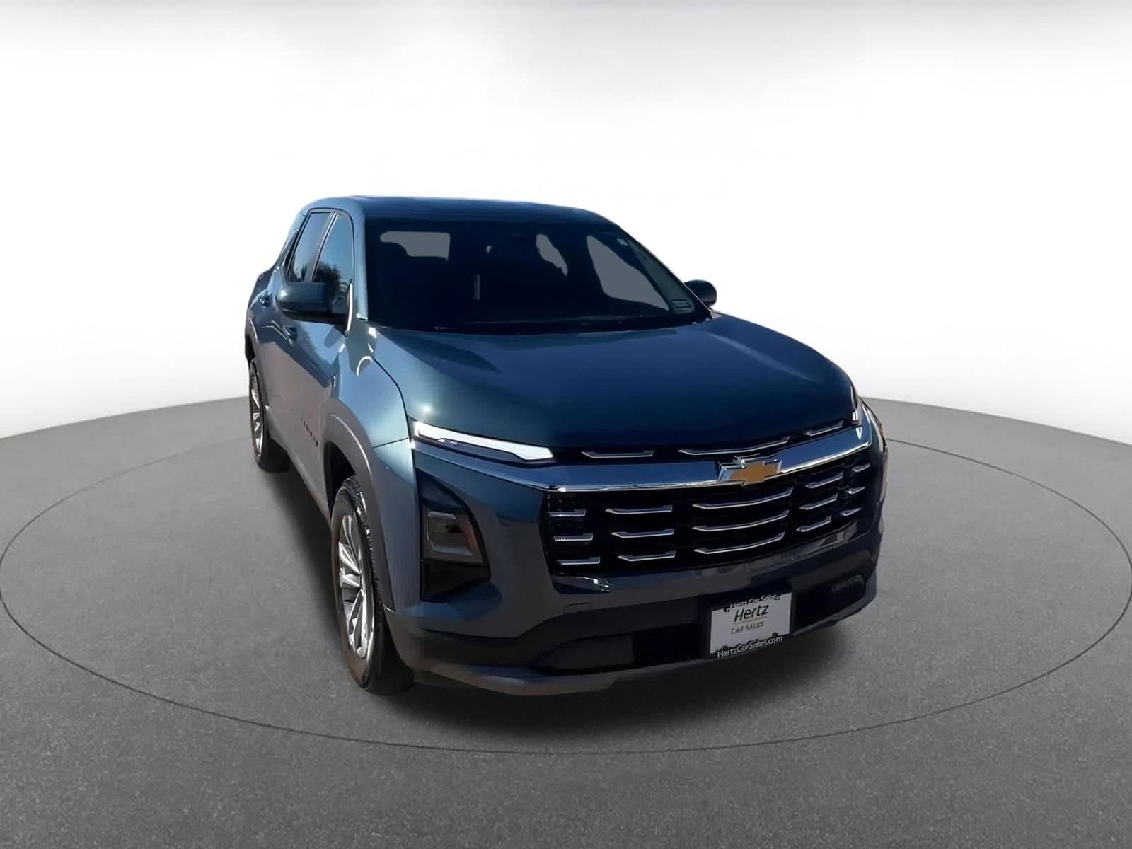 Thumbnail: 2025 Chevrolet Equinox - 3