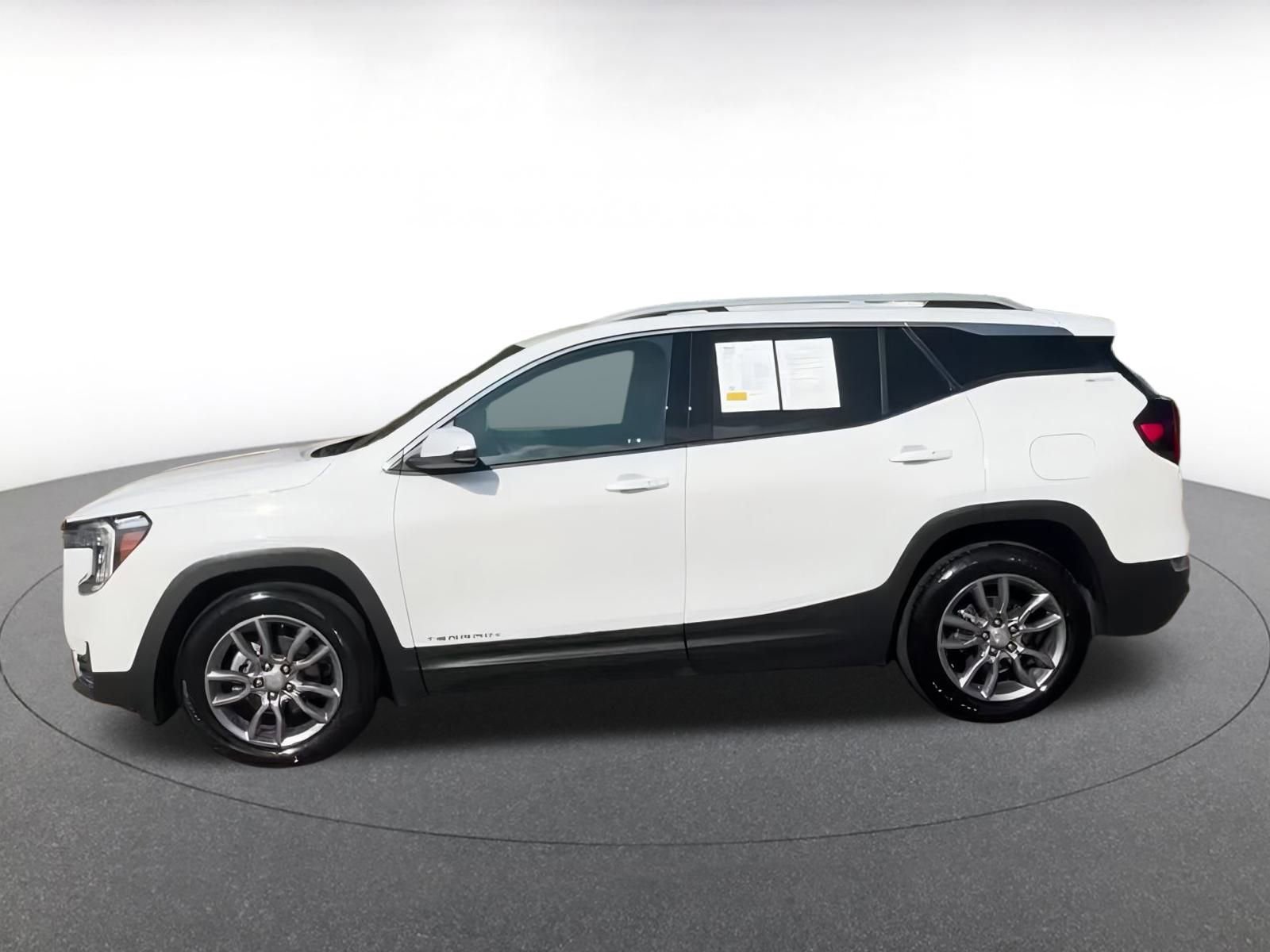 Thumbnail: 2023 GMC Terrain - 8