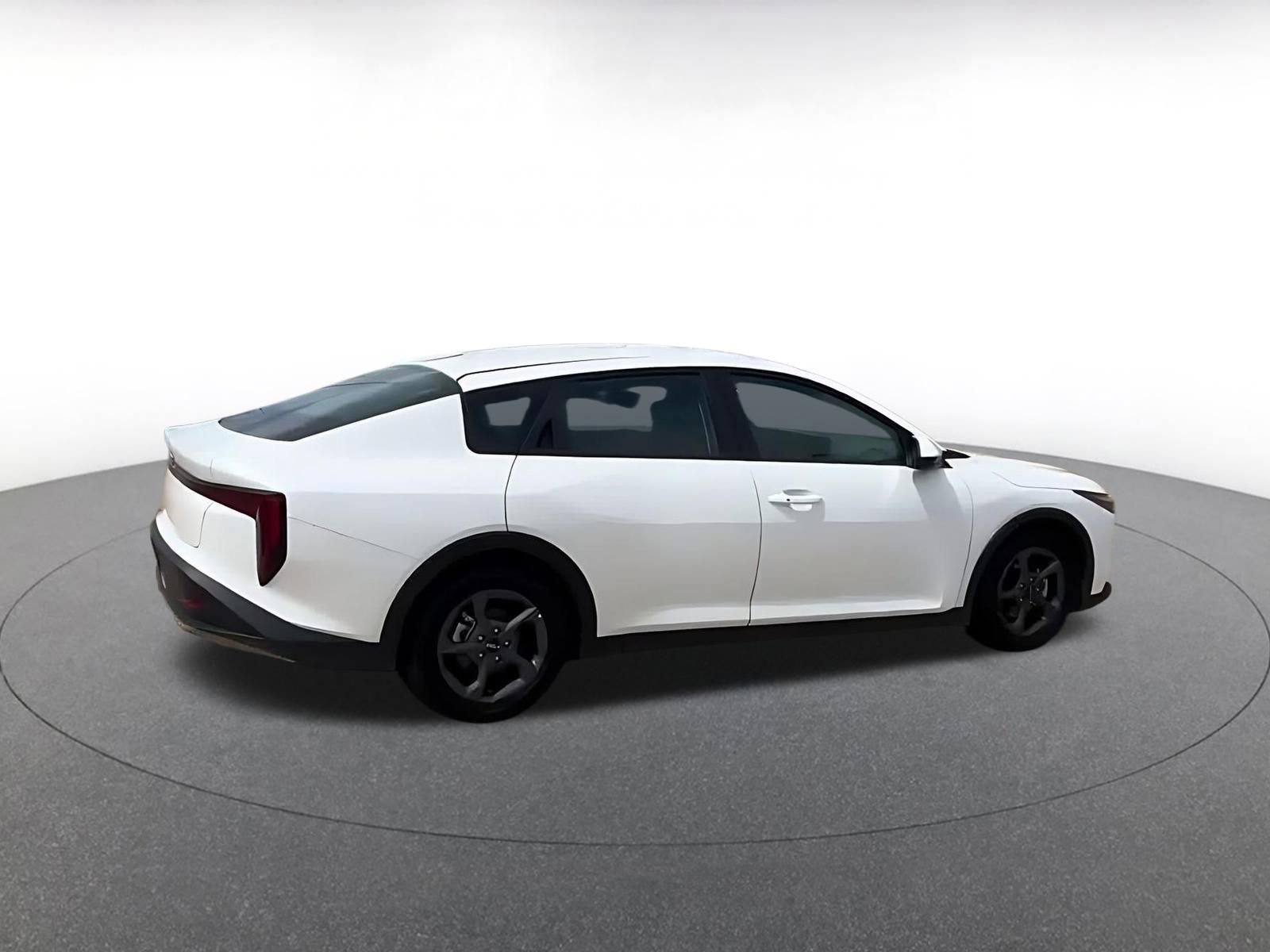 Thumbnail: 2025 Kia K4 - 14