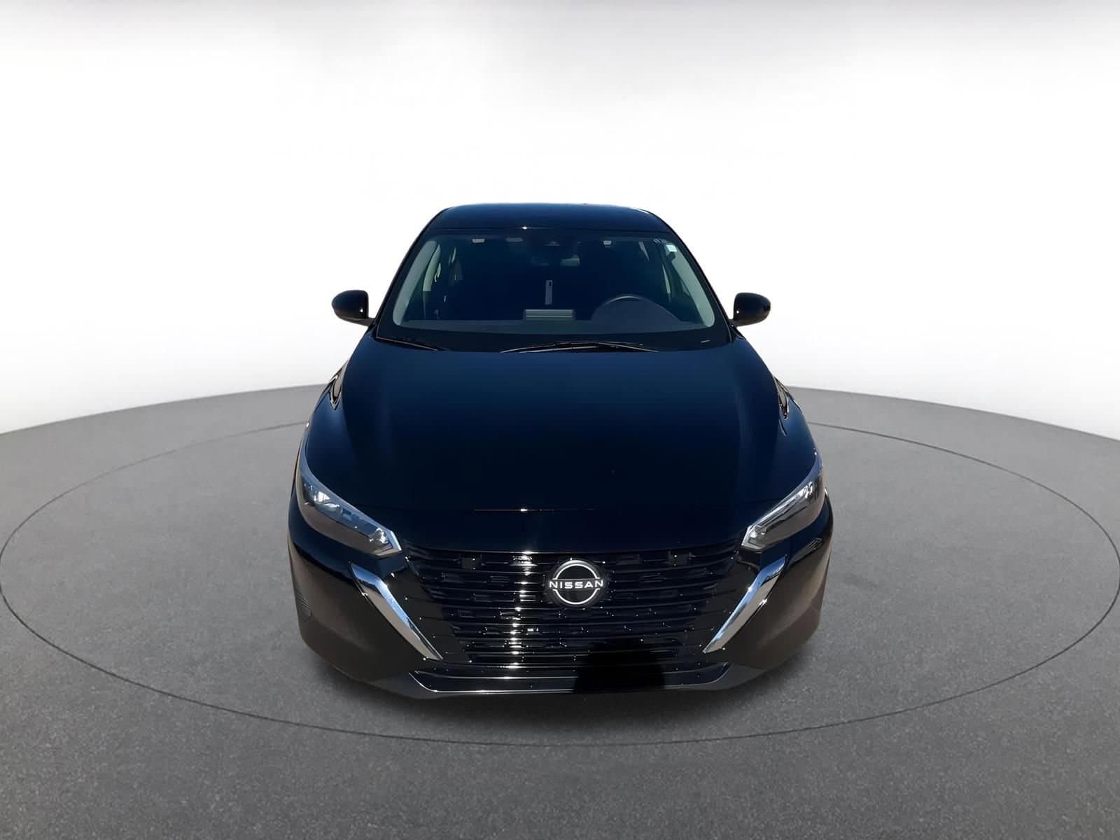 Thumbnail: 2025 Nissan Sentra - 4