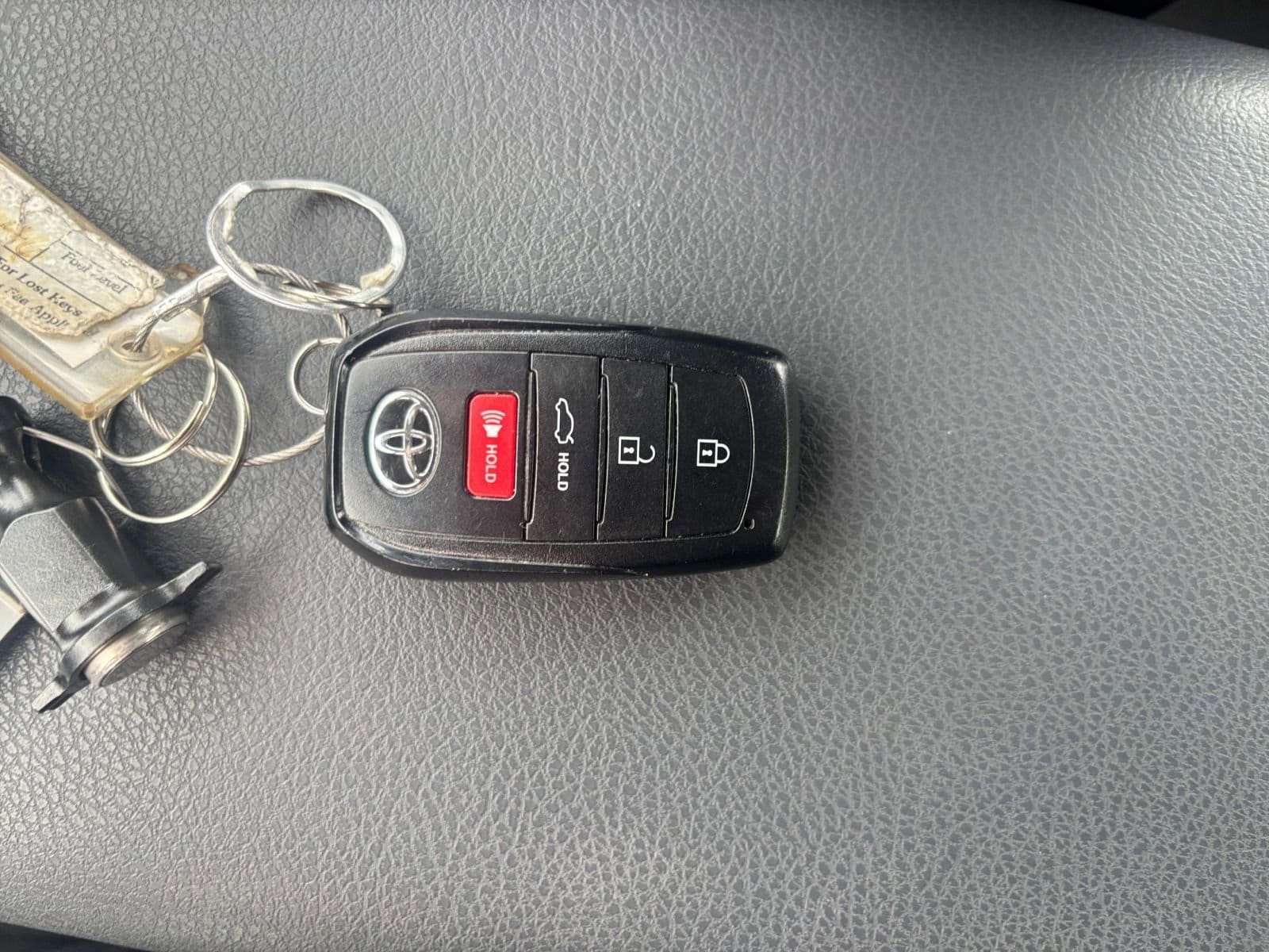 Thumbnail: 2025 Toyota Camry - 22