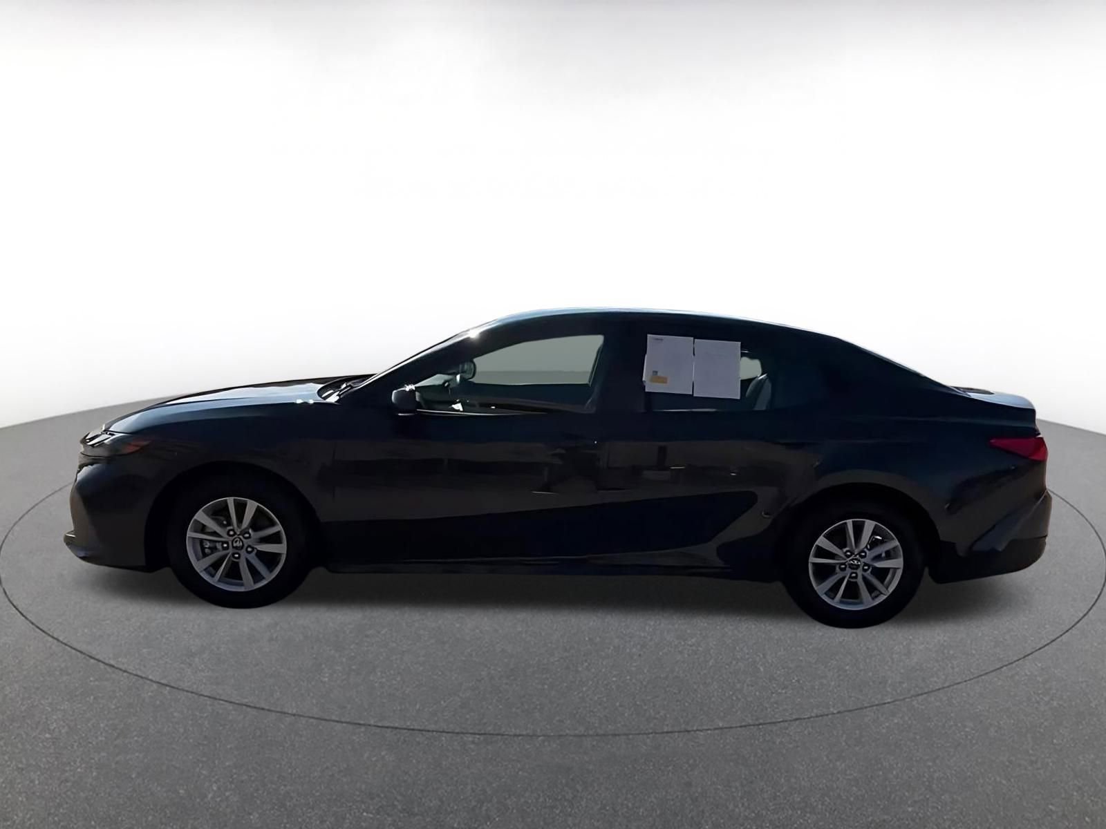 Thumbnail: 2025 Toyota Camry - 9