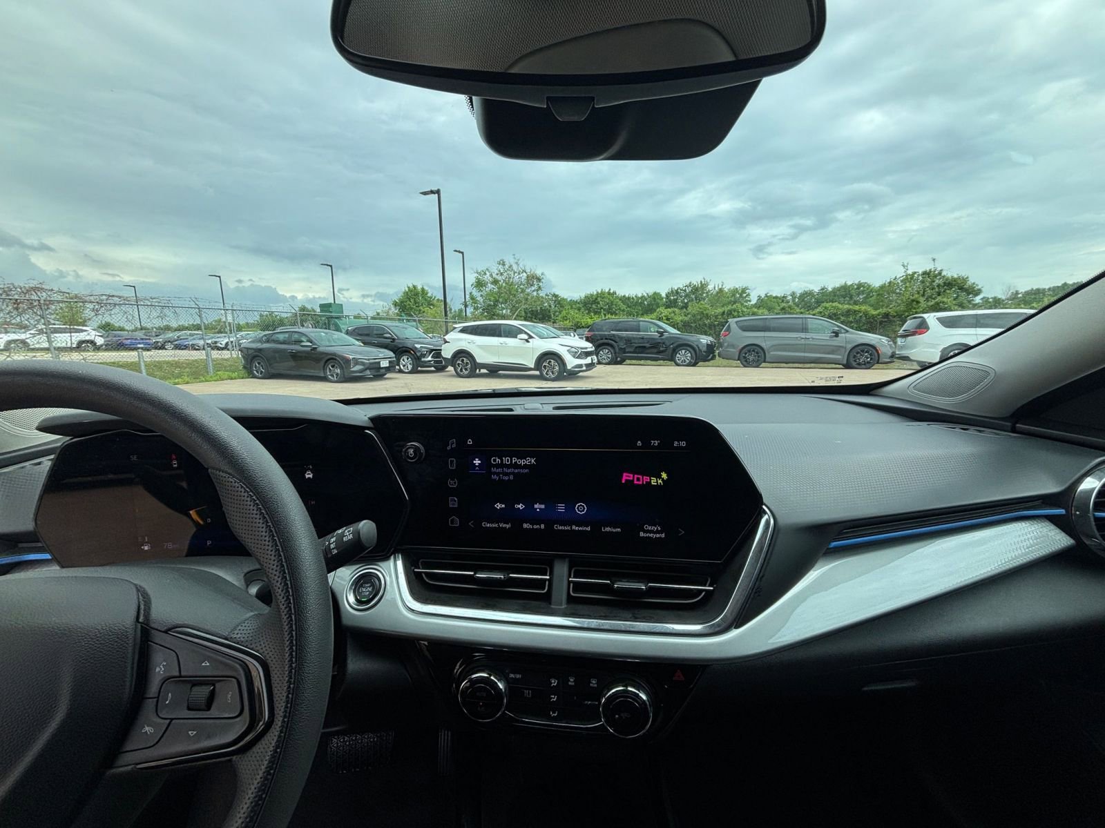 Thumbnail: 2025 Chevrolet Trax - 31