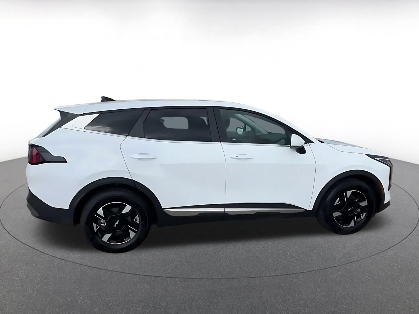 Thumbnail: 2026 Kia Sportage - 15