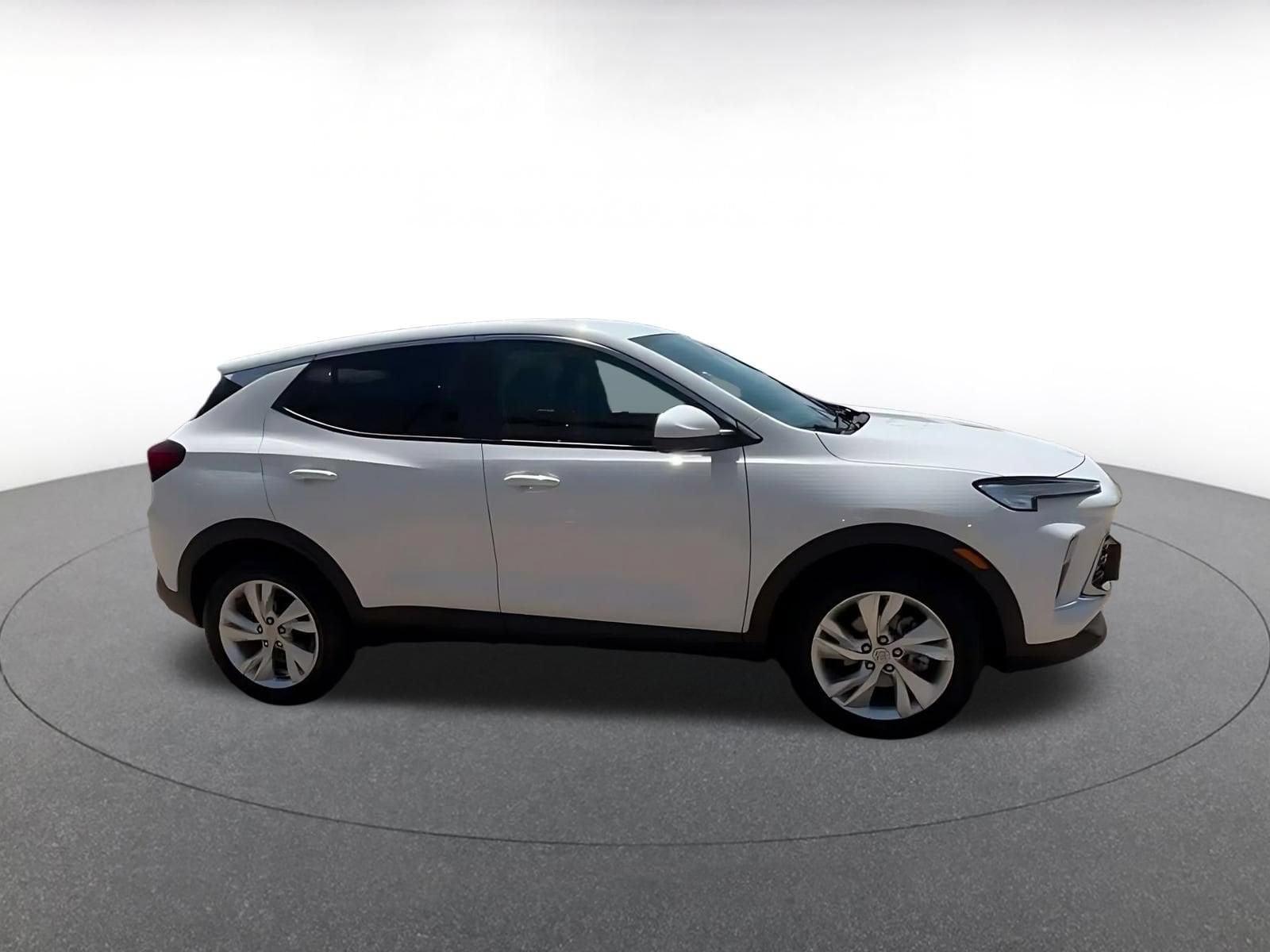 Thumbnail: 2025 Buick Encore GX - 2