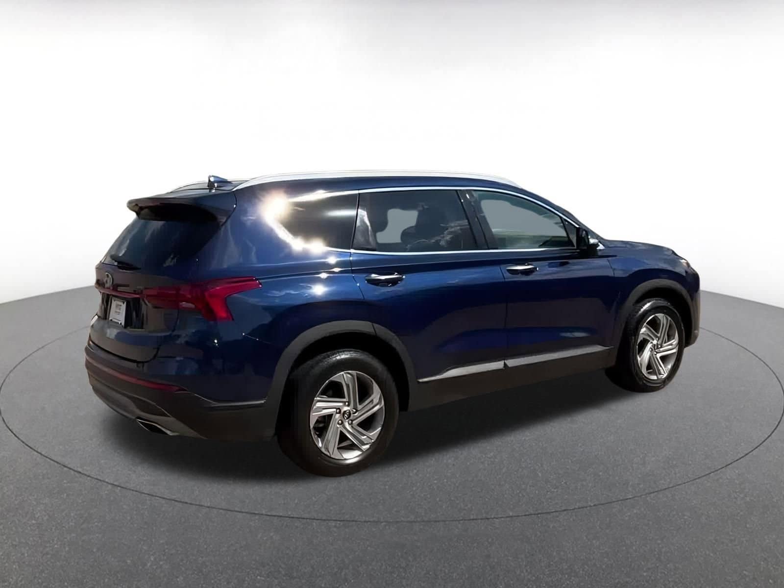 Thumbnail: 2023 Hyundai Santa Fe - 15