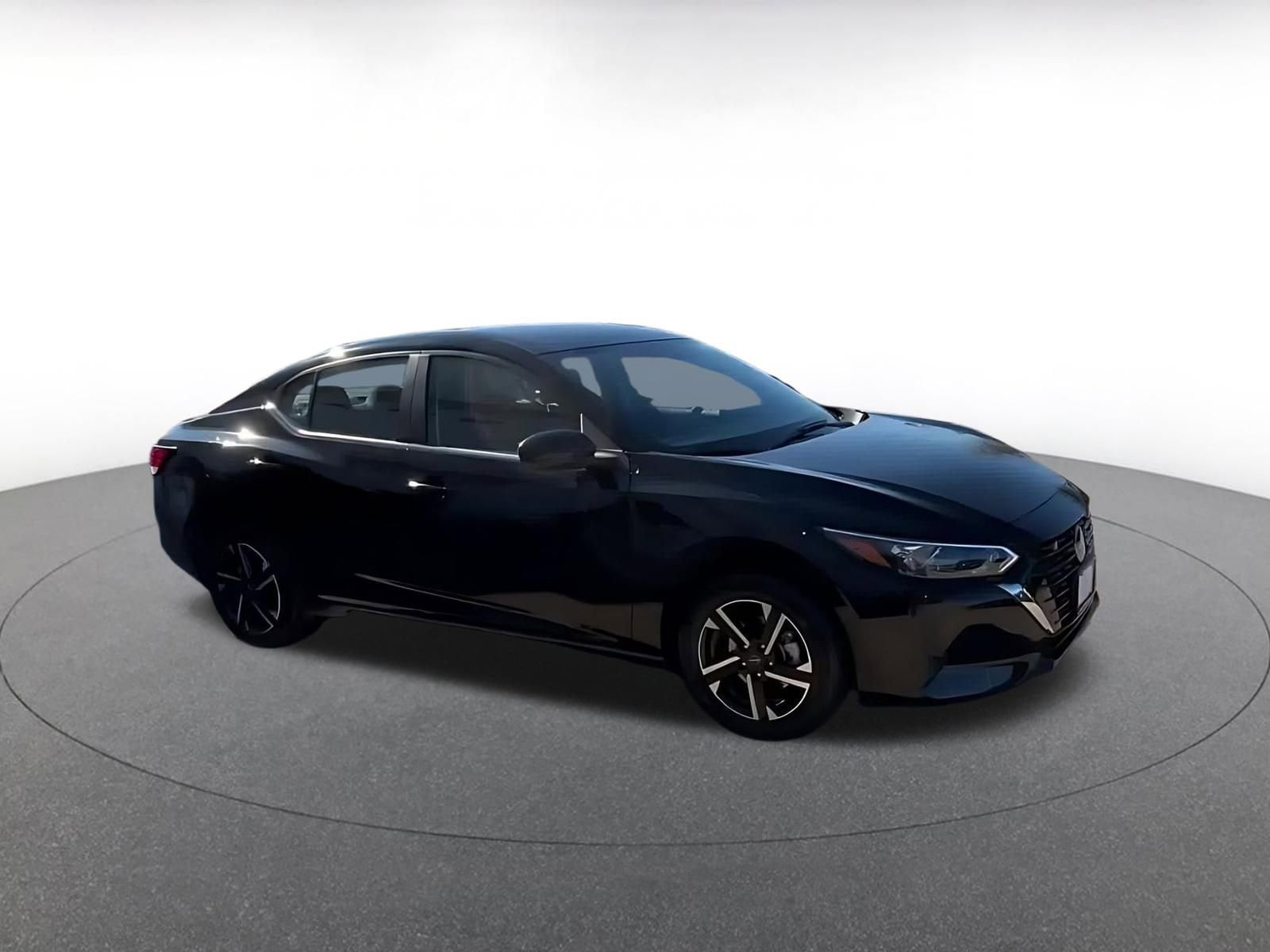 Thumbnail: 2025 Nissan Sentra - 2