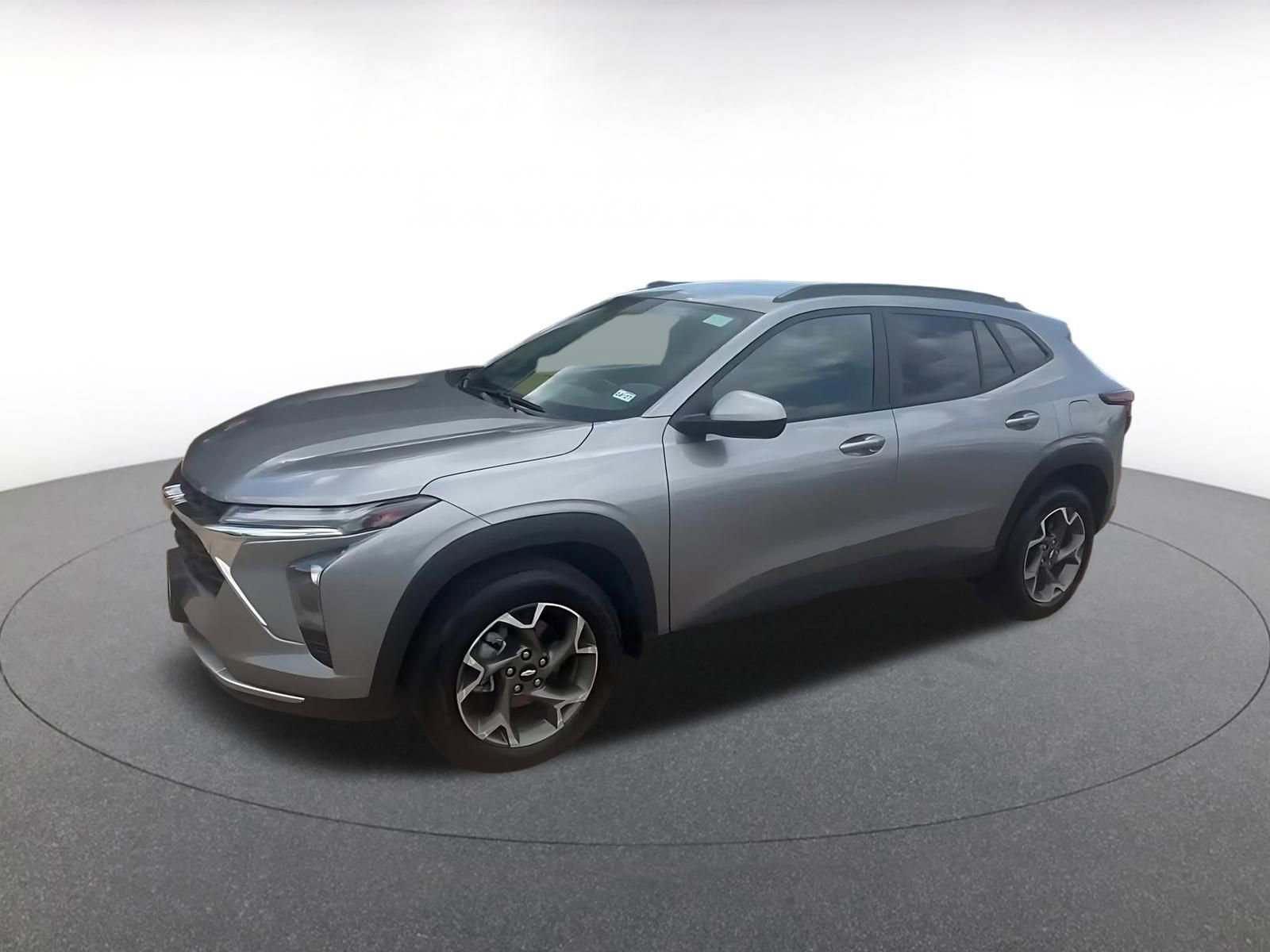 Thumbnail: 2025 Chevrolet Trax - 8