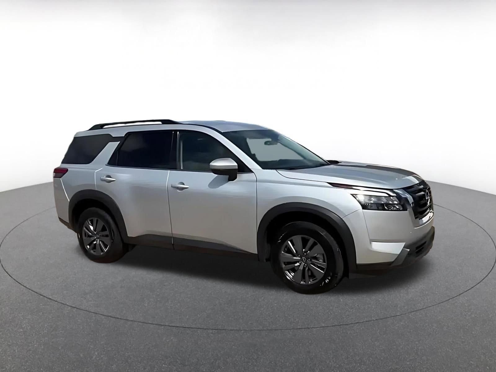 Thumbnail: 2025 Nissan Pathfinder - 2