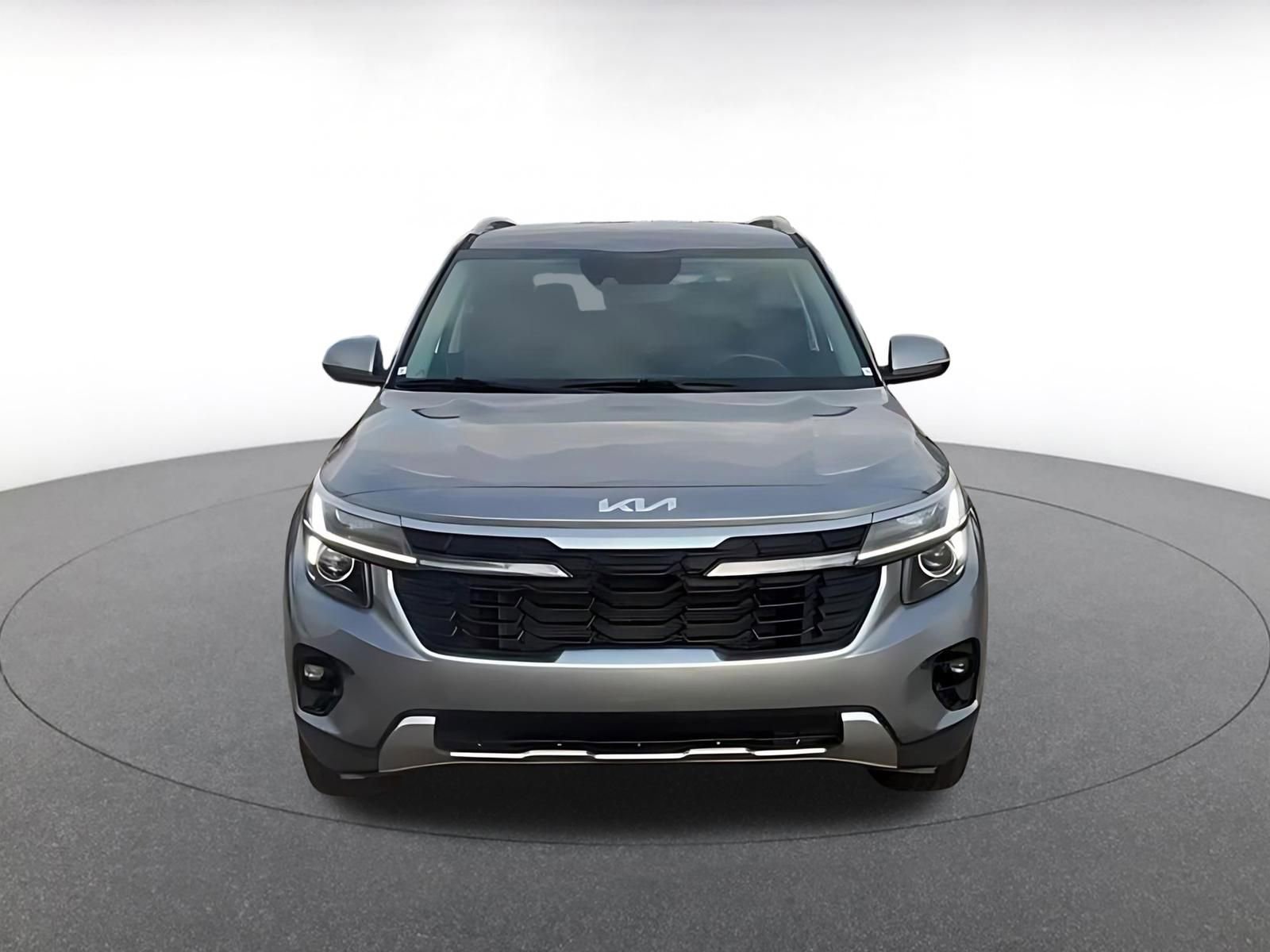 Thumbnail: 2025 Kia Seltos - 4