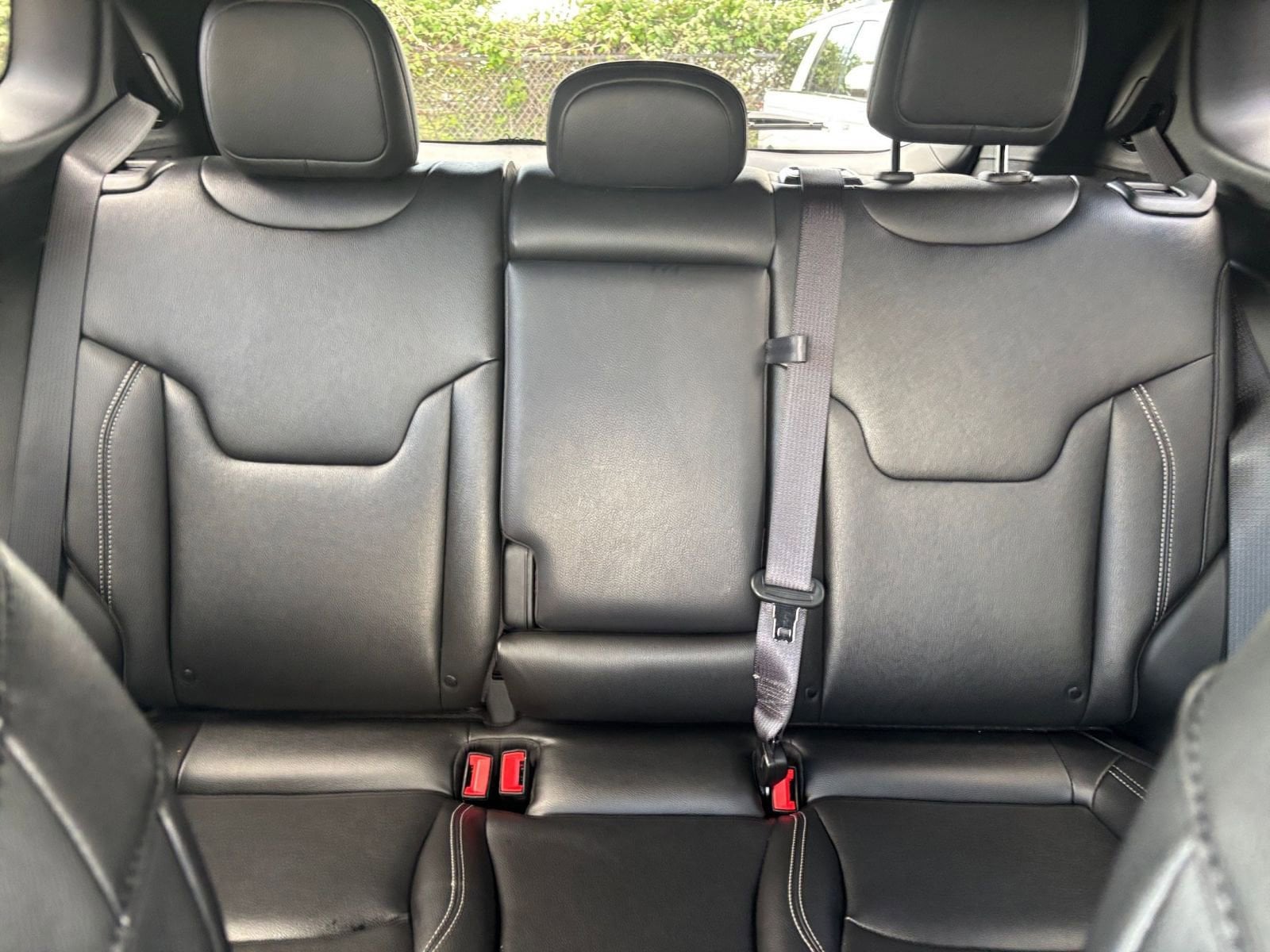 2025 Jeep Compass Limited 33