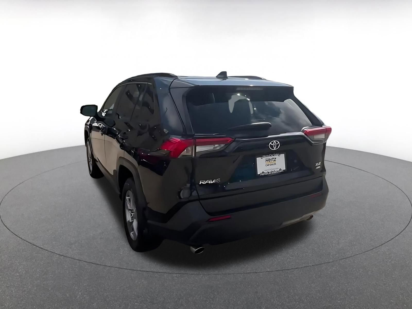 Thumbnail: 2025 Toyota RAV4 - 11