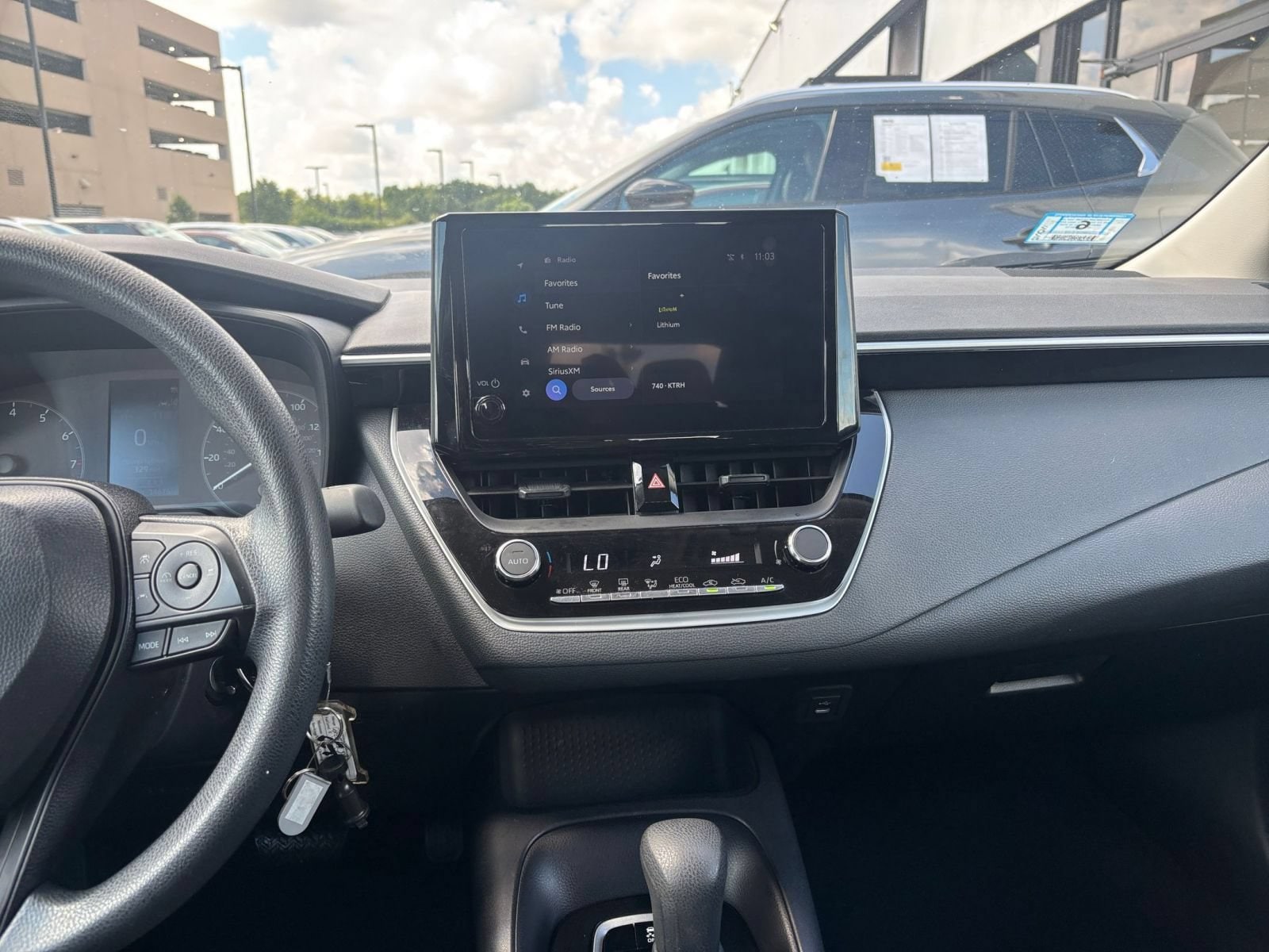 Thumbnail: 2025 Toyota Corolla - 17