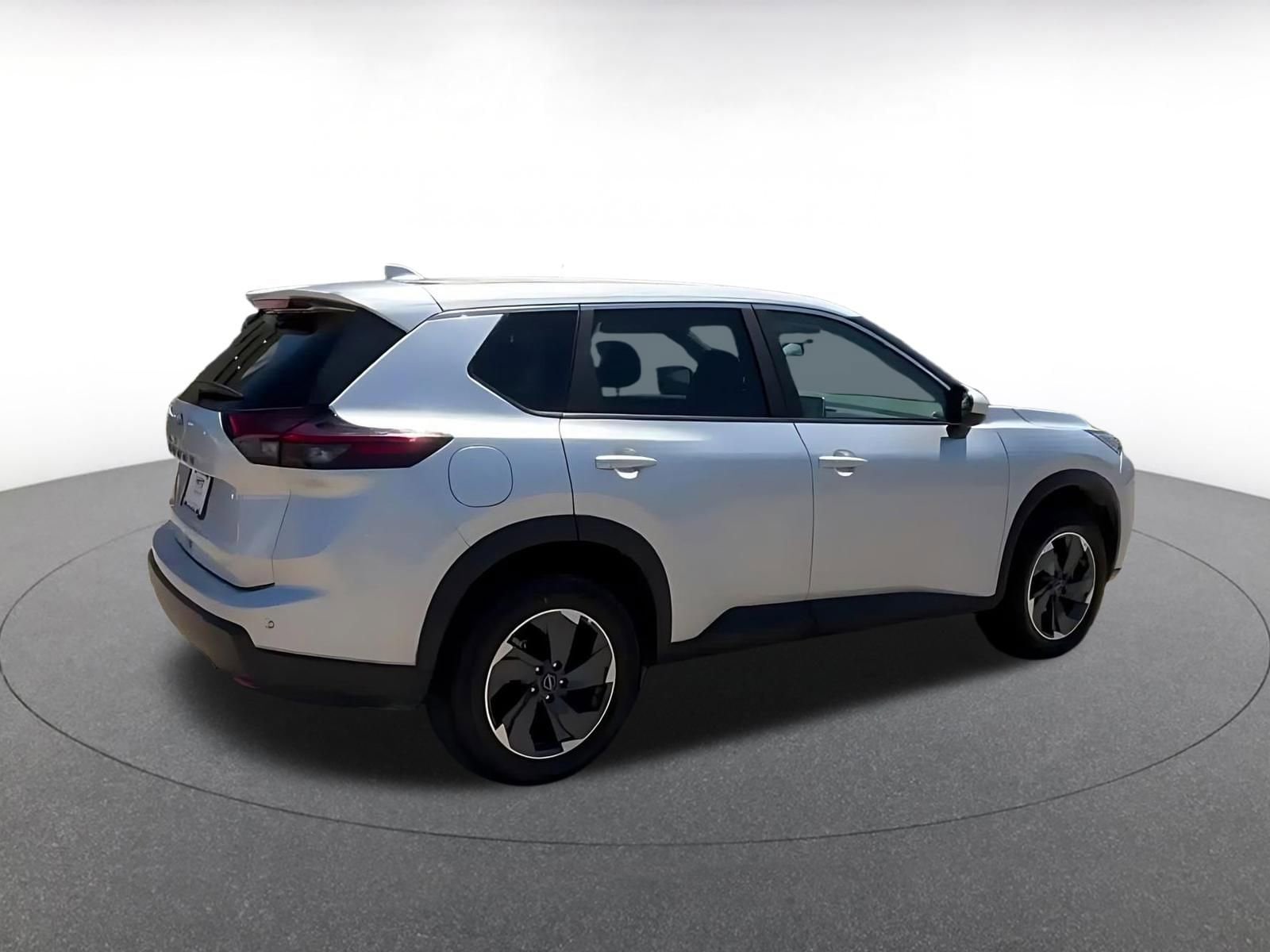 Thumbnail: 2025 Nissan Rogue - 14