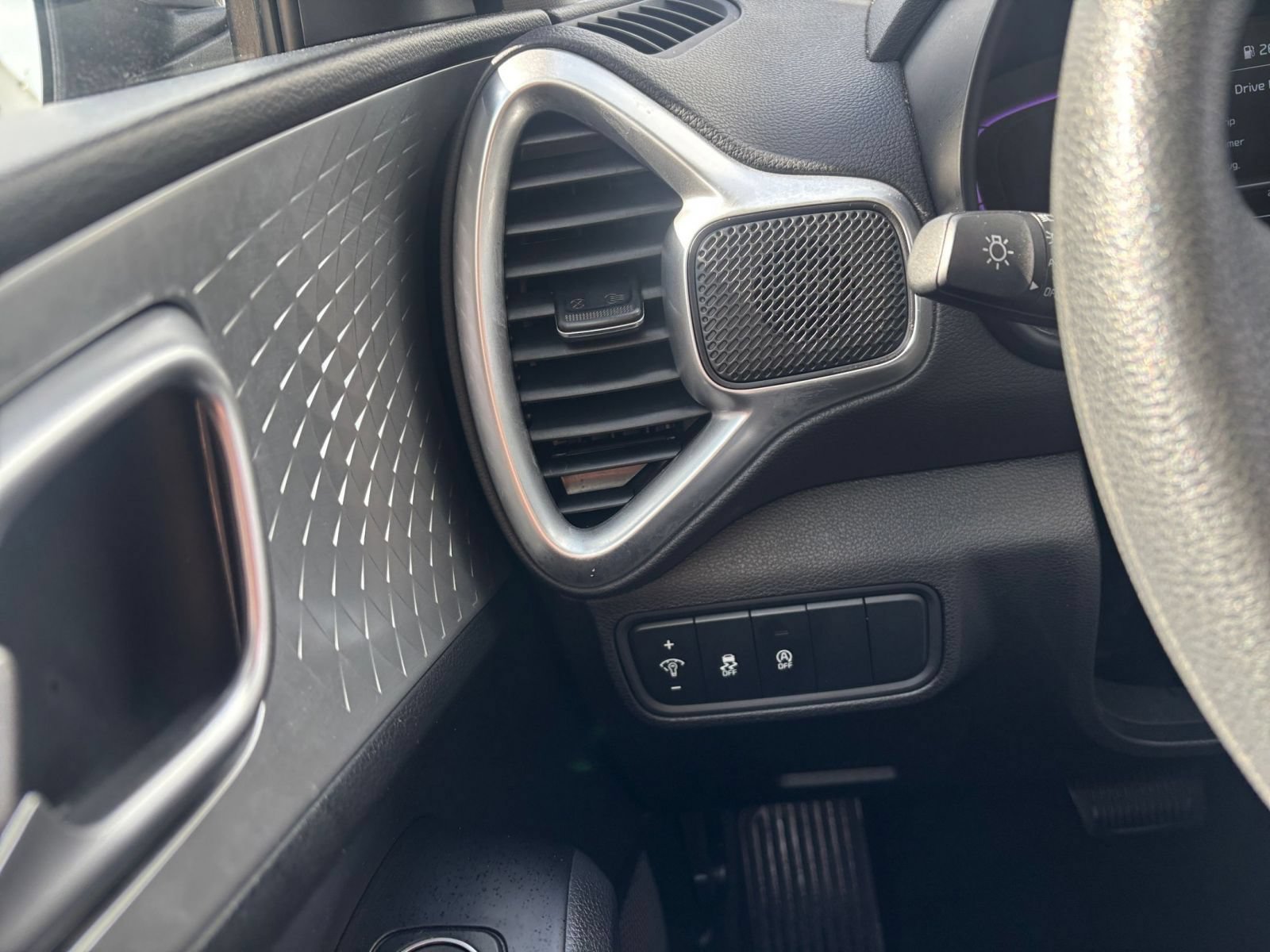 Thumbnail: 2025 Kia Soul - 32
