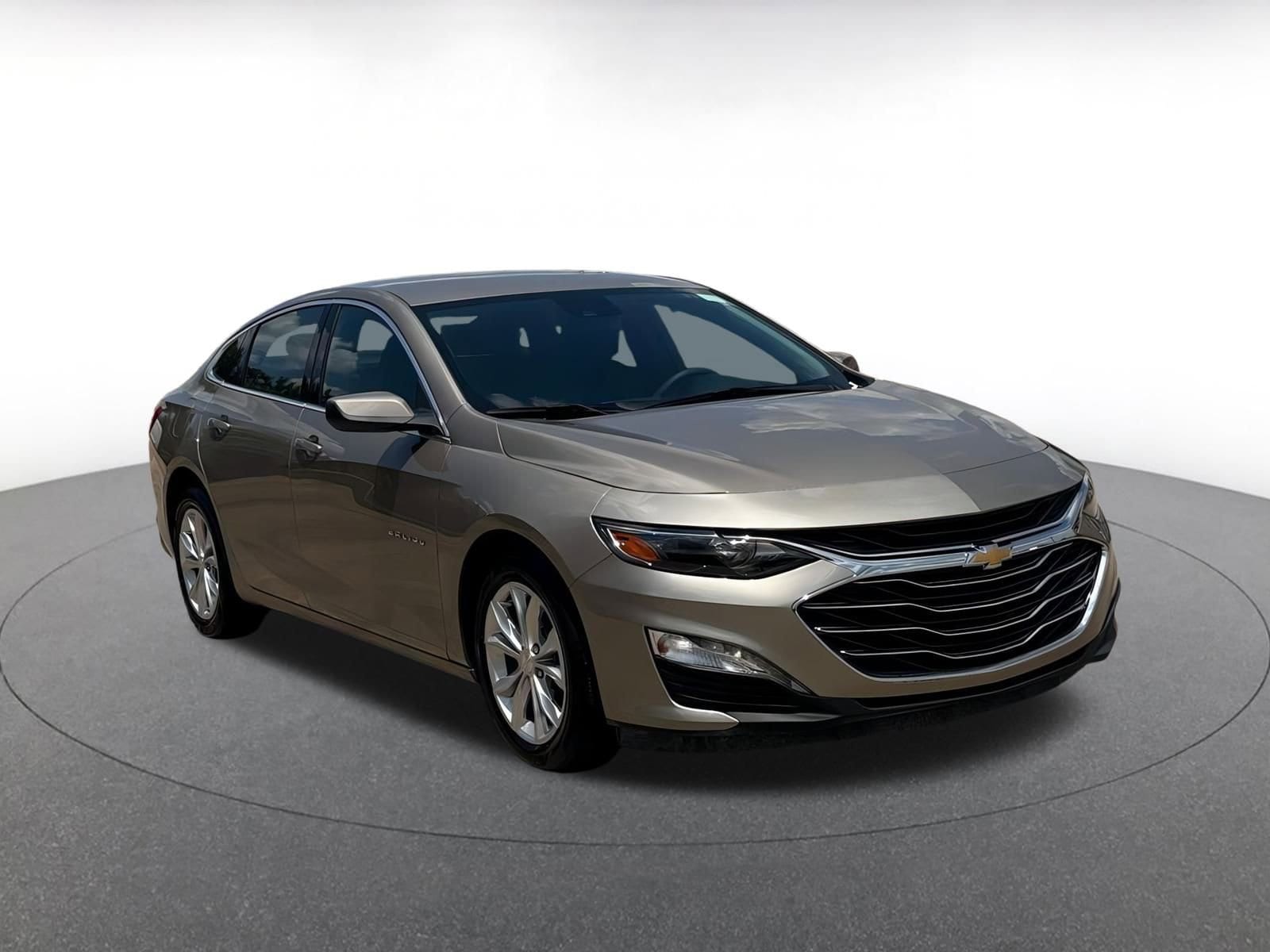 Thumbnail: 2024 Chevrolet Malibu - 1
