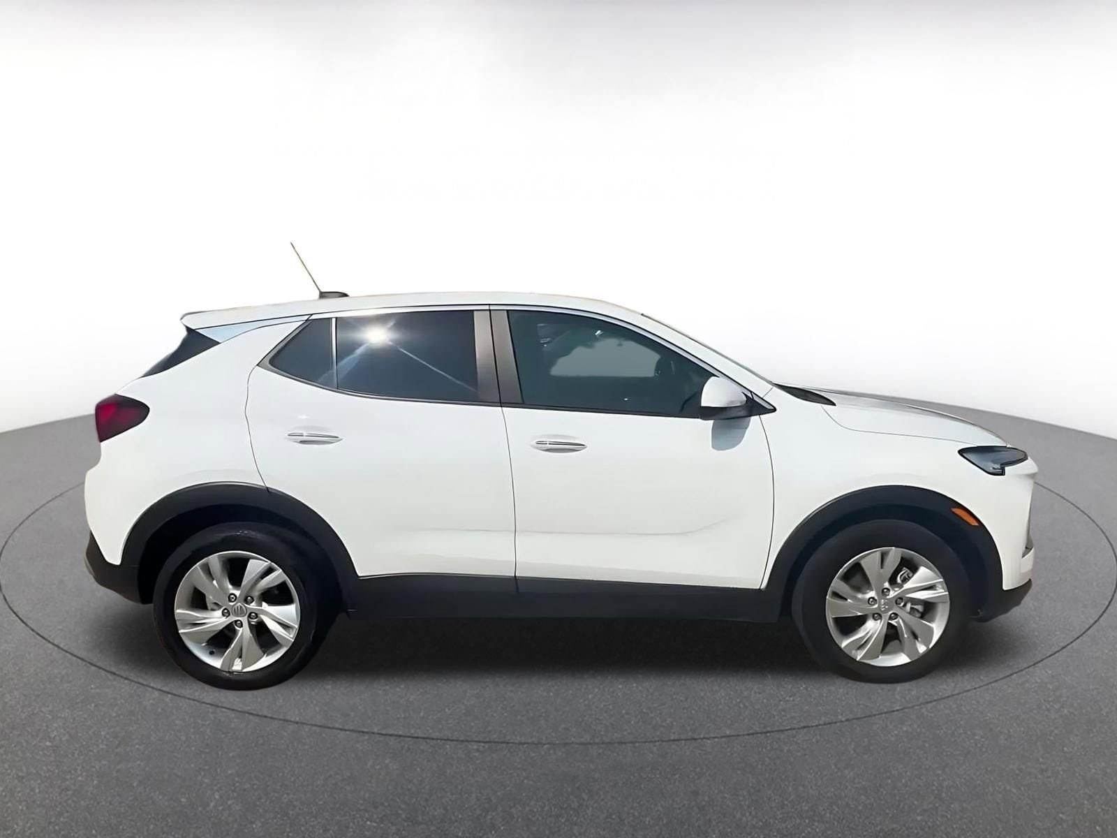 Thumbnail: 2025 Buick Encore GX - 16