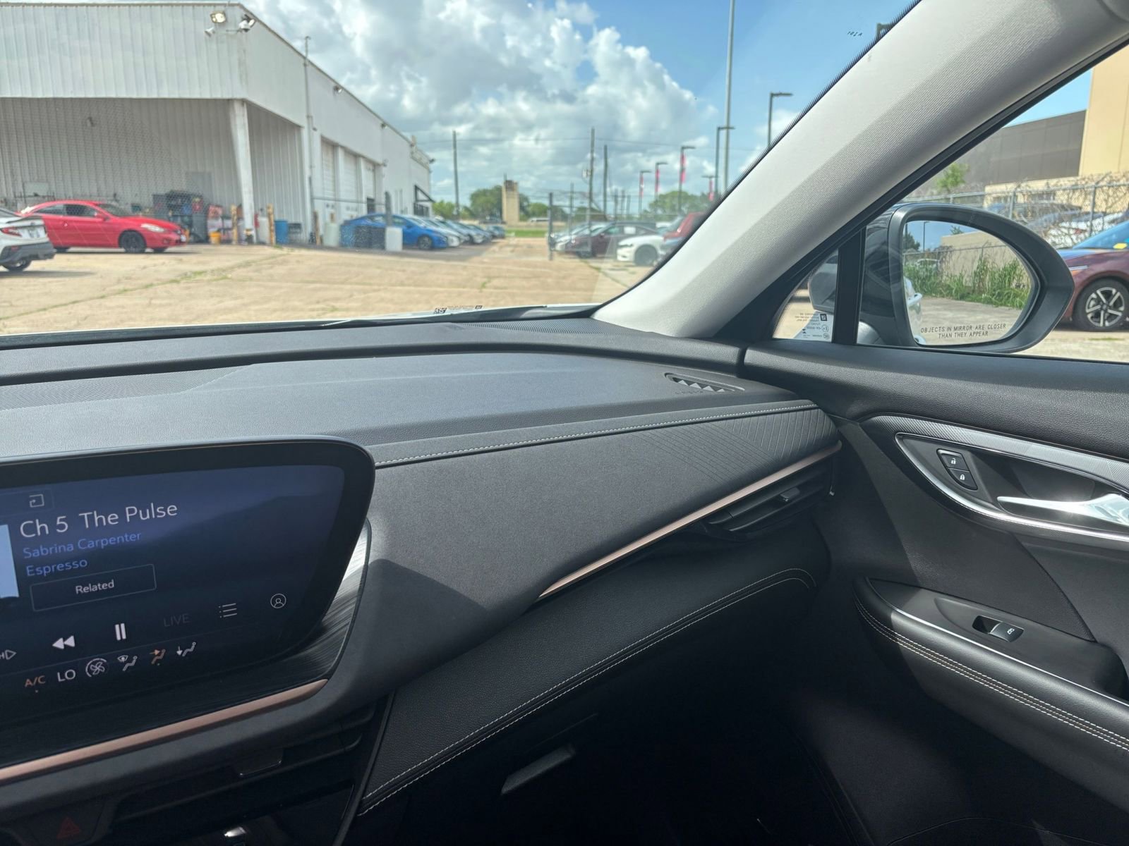 Thumbnail: 2024 Buick Envision - 35