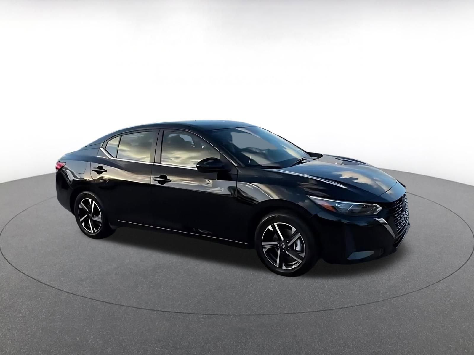 Thumbnail: 2025 Nissan Sentra - 2