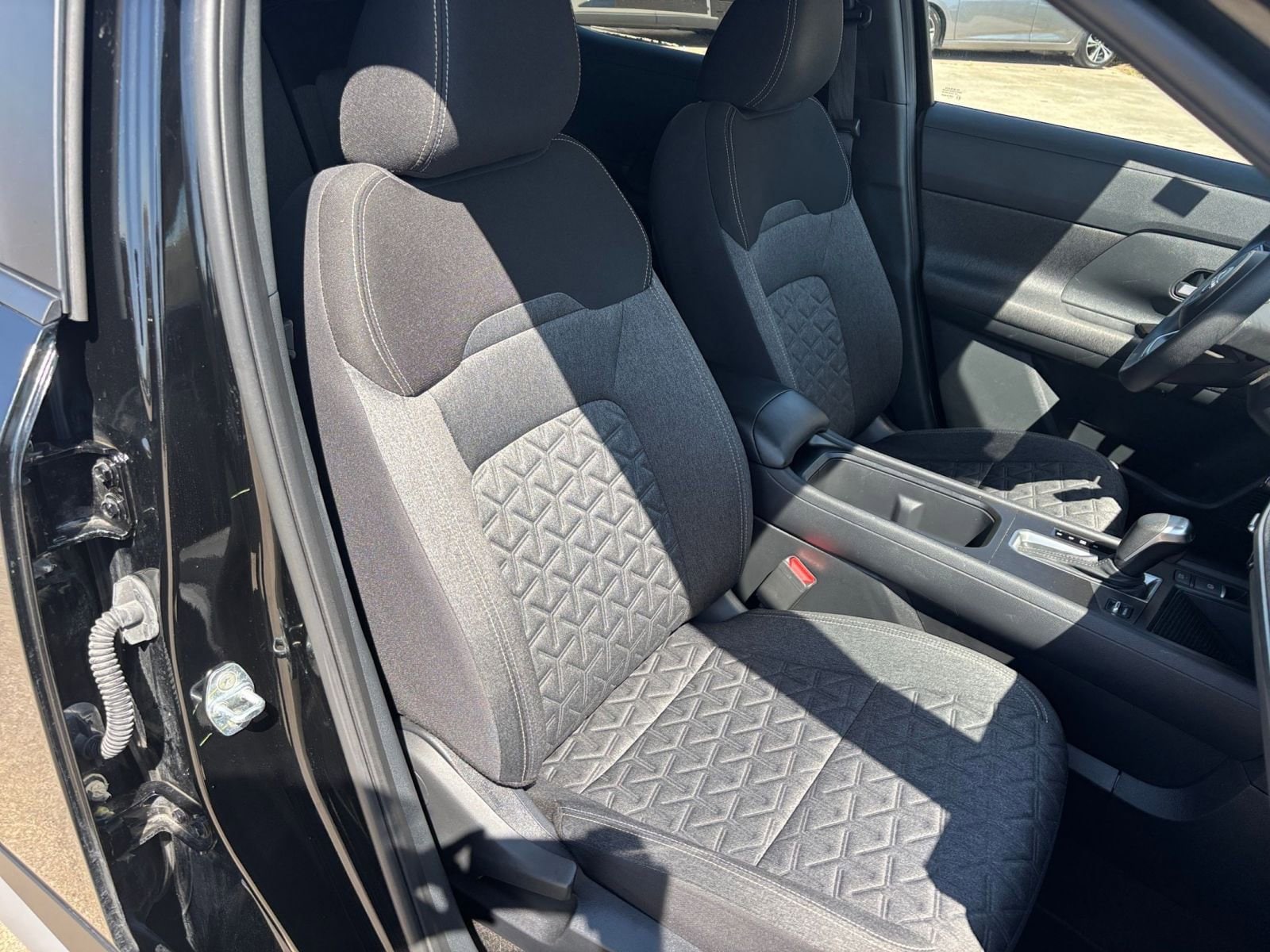 Thumbnail: 2025 Nissan Kicks - 34