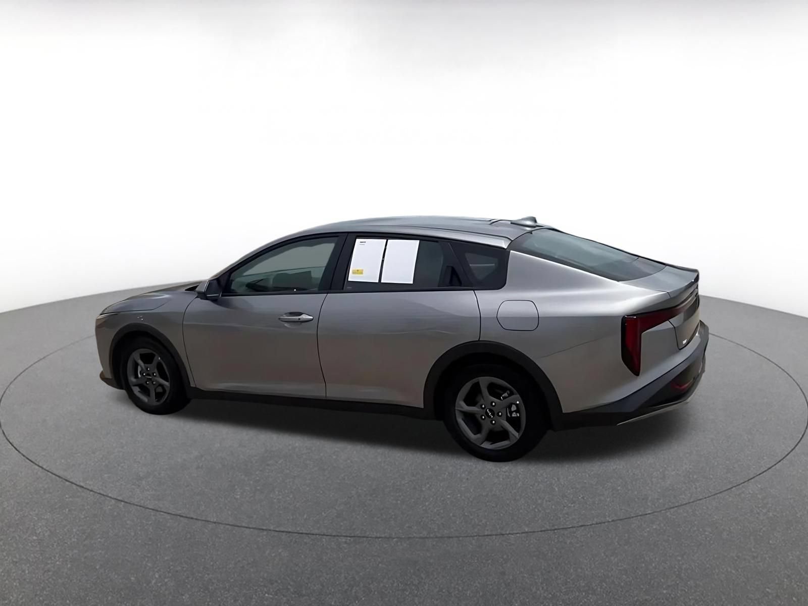 Thumbnail: 2025 Kia K4 - 10