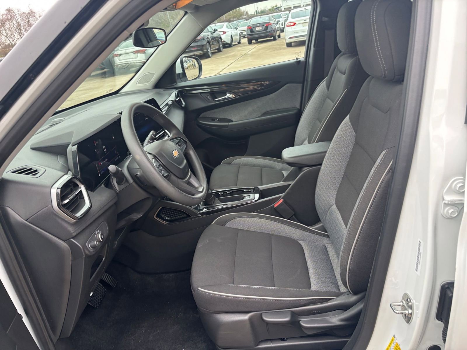 Thumbnail: 2025 Chevrolet TrailBlazer - 25