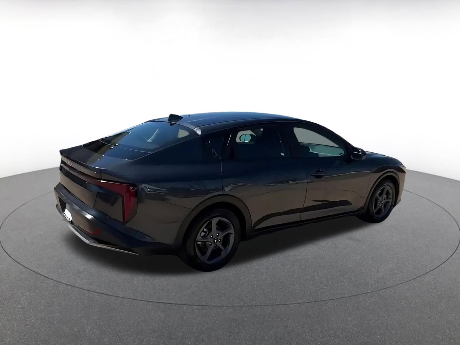 Thumbnail: 2025 Kia K4 - 10