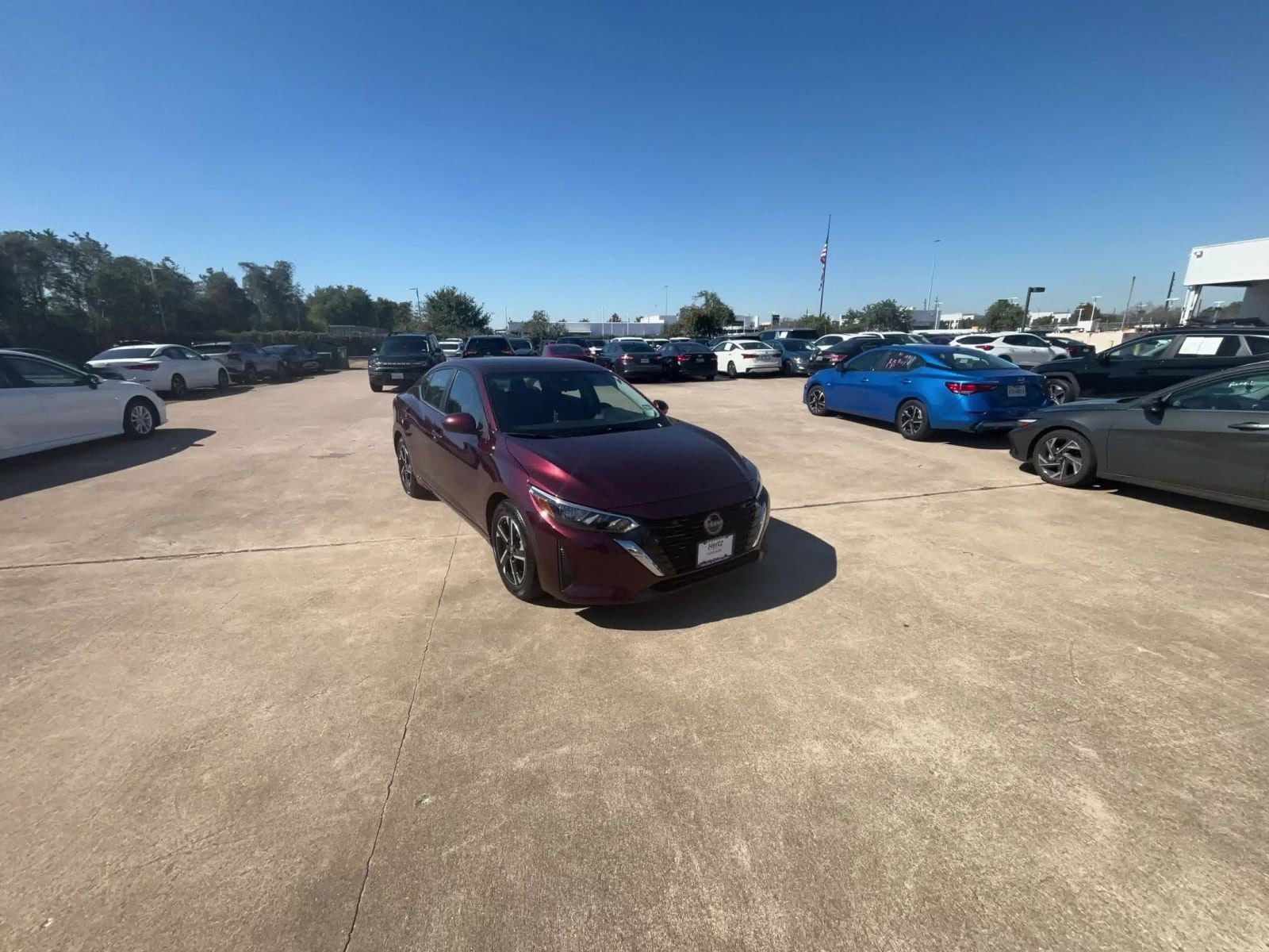 Thumbnail: 2025 Nissan Sentra - 16