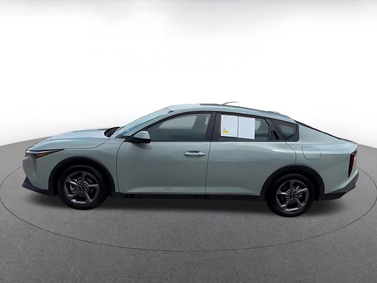 Thumbnail: 2025 Kia K4 - 8