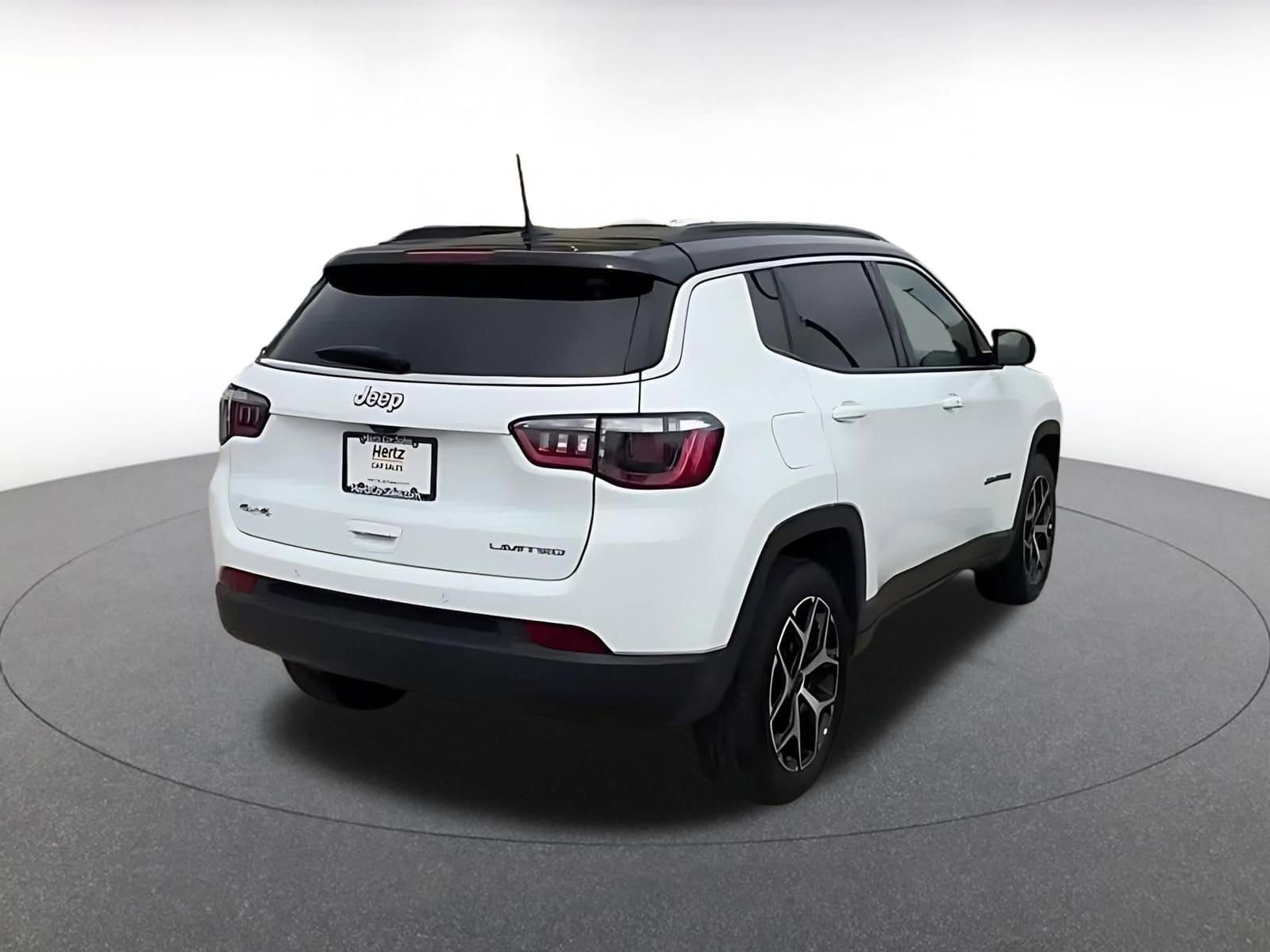 Thumbnail: 2025 Jeep Compass - 14