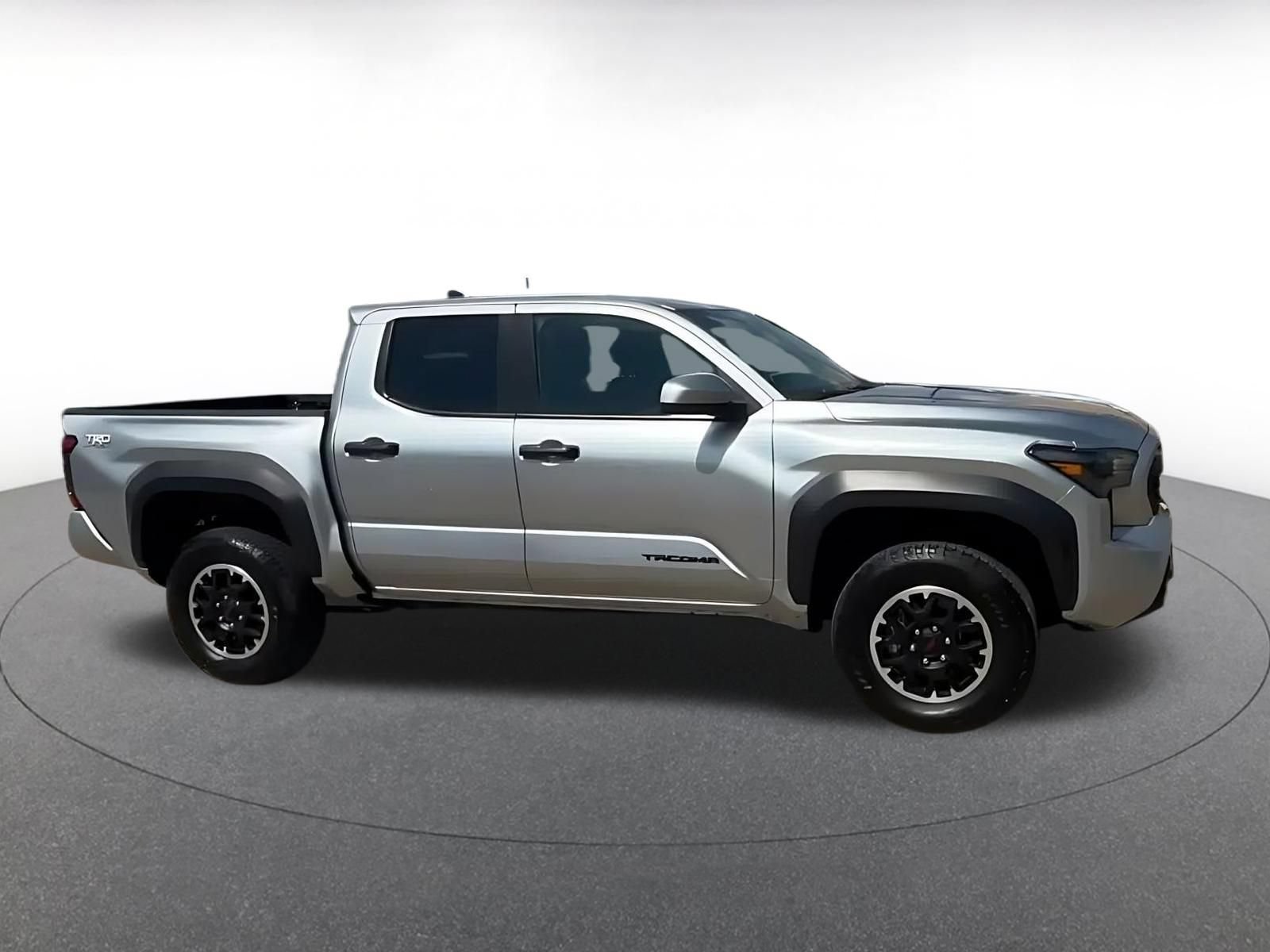 Thumbnail: 2025 Toyota Tacoma - 15