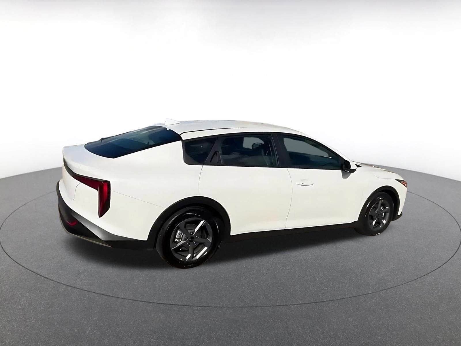 Thumbnail: 2025 Kia K4 - 15