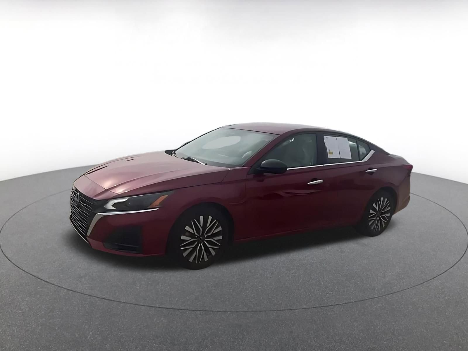 Thumbnail: 2025 Nissan Altima - 8