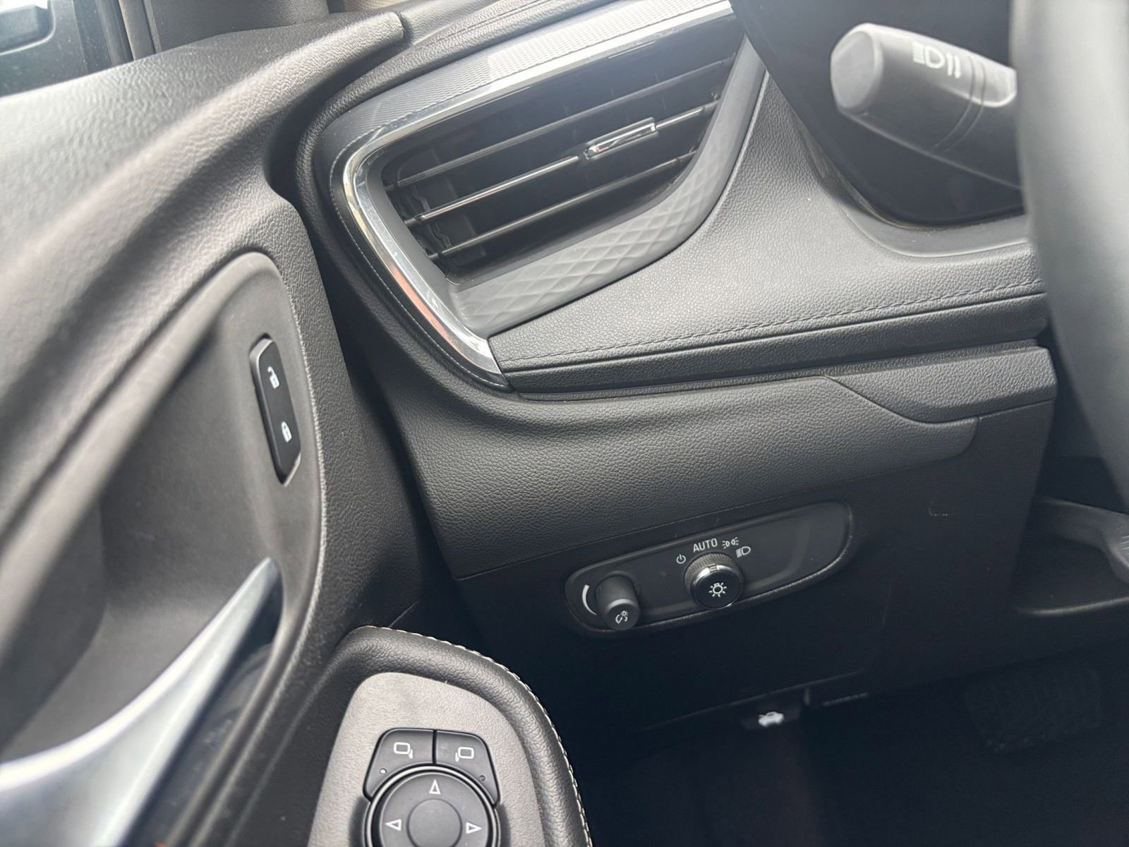 Thumbnail: 2025 Buick Encore GX - 33