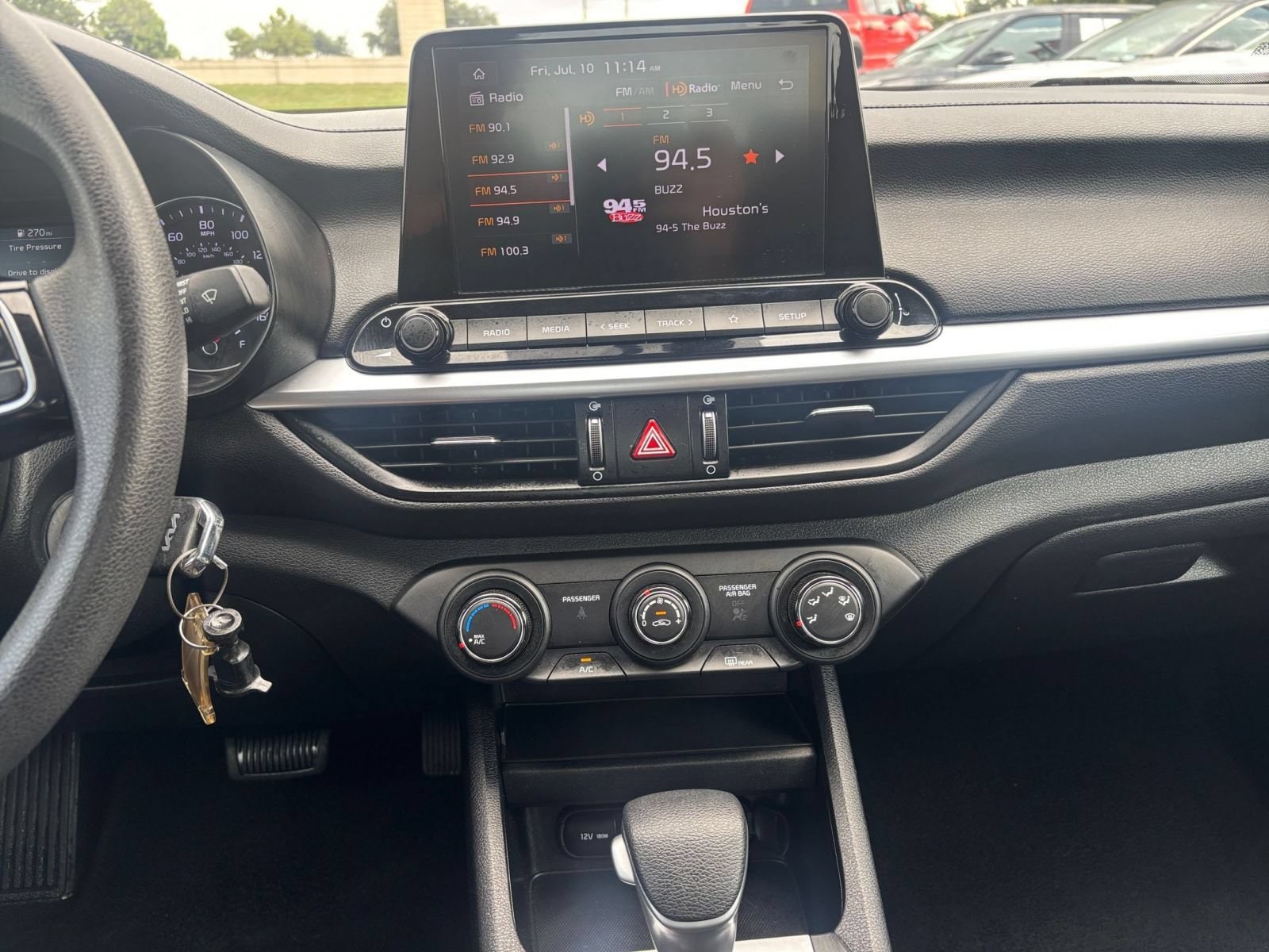 Thumbnail: 2024 Kia Forte - 17