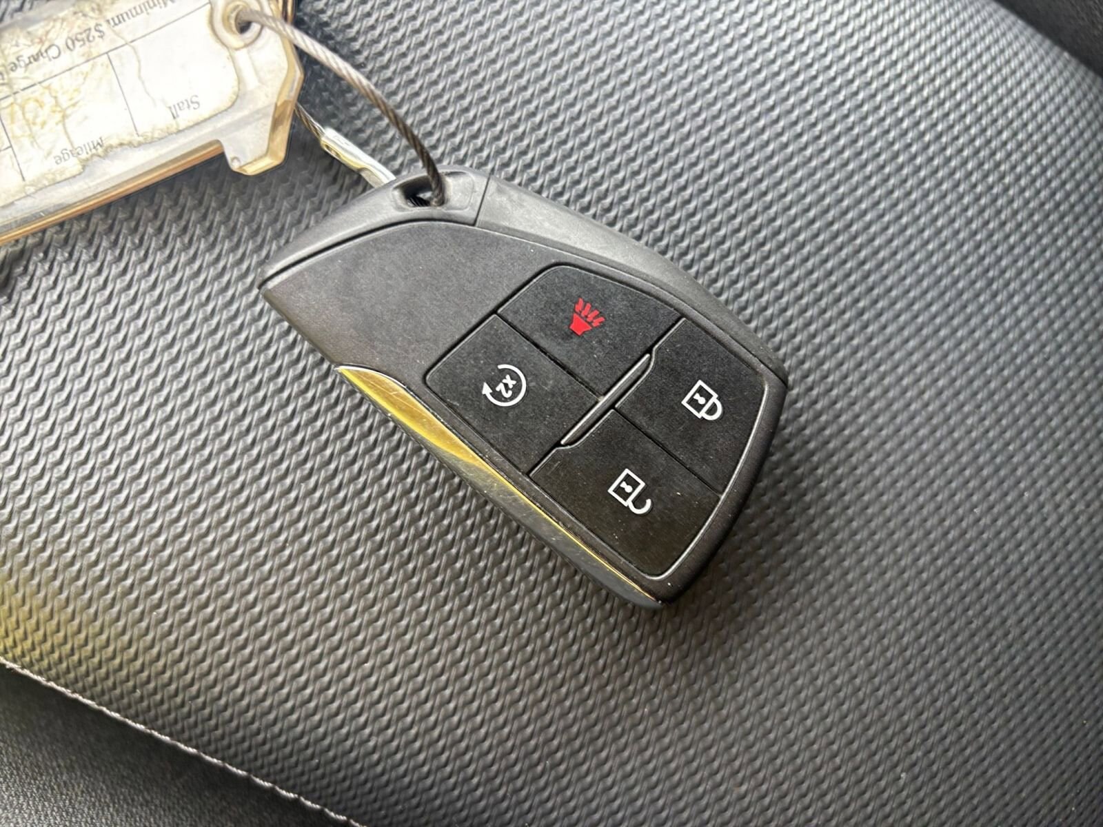 Thumbnail: 2025 Chevrolet Equinox - 25