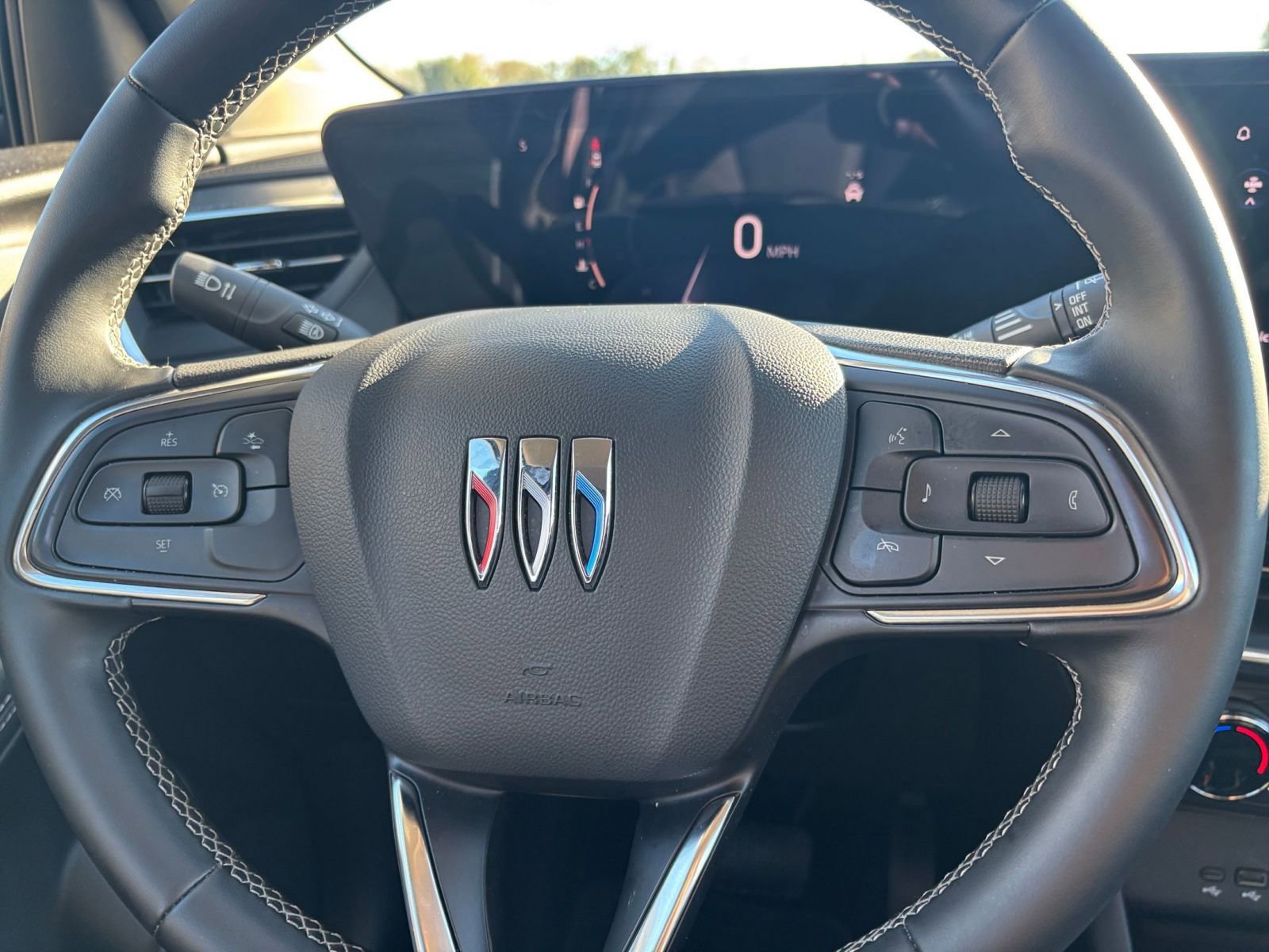 Thumbnail: 2025 Buick Encore GX - 25