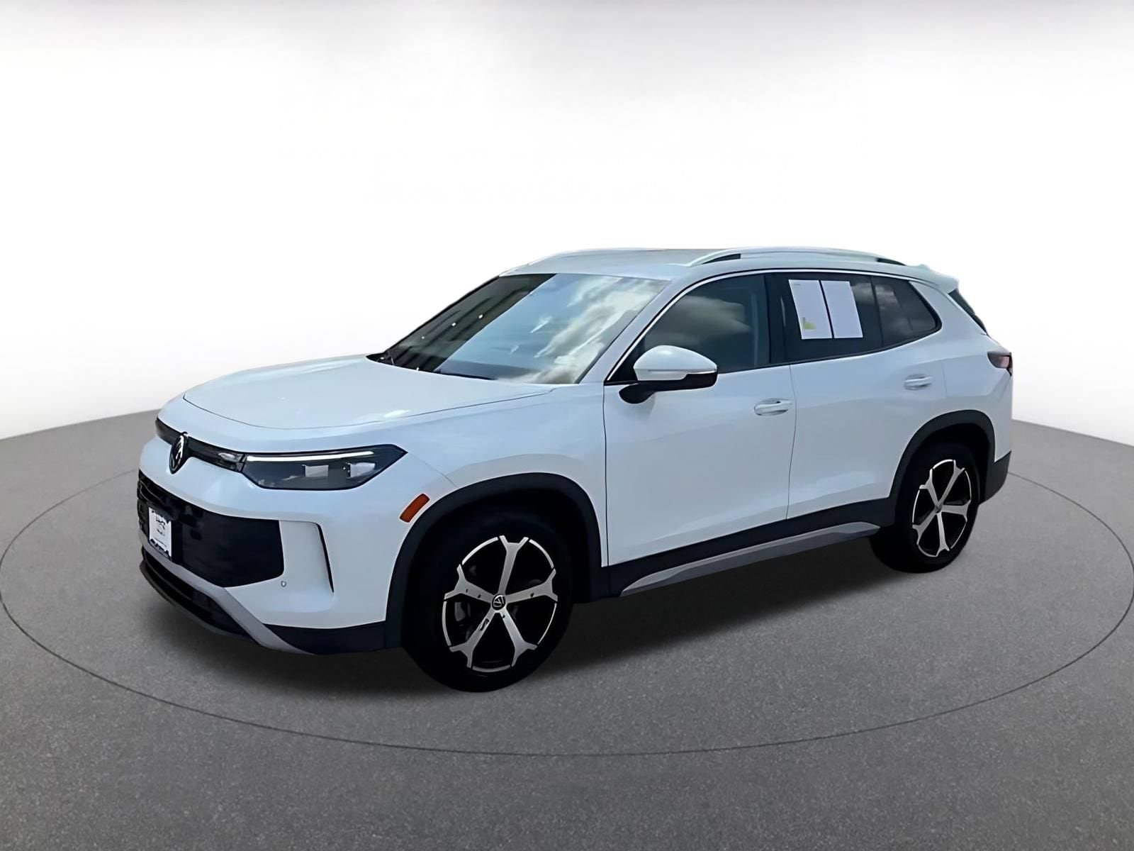Thumbnail: 2026 Volkswagen Tiguan - 9