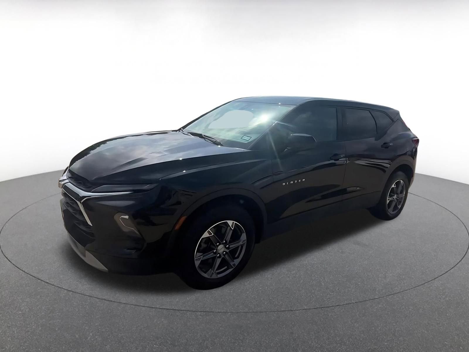 Thumbnail: 2025 Chevrolet Blazer - 8