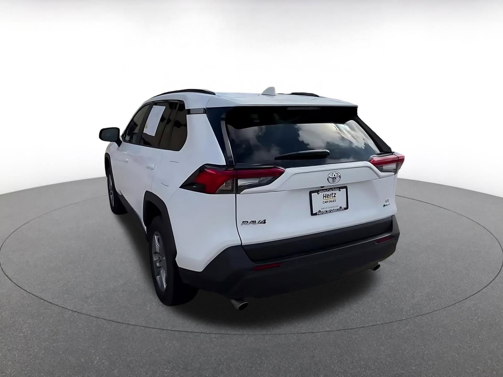 Thumbnail: 2025 Toyota RAV4 - 11