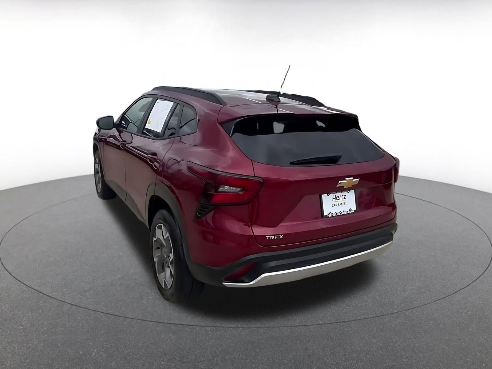 Thumbnail: 2025 Chevrolet Trax - 11