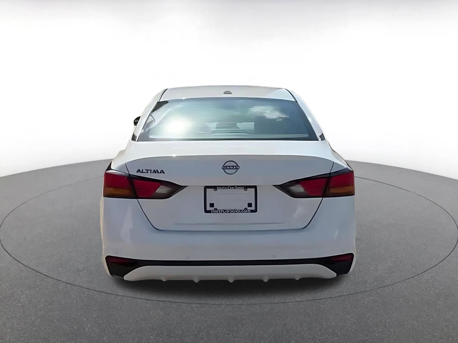 Thumbnail: 2025 Nissan Altima - 12