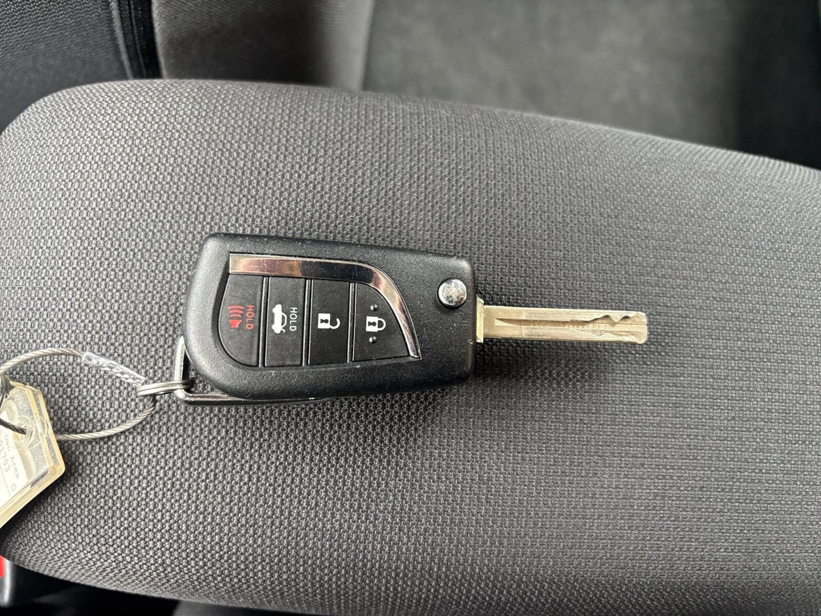 Thumbnail: 2025 Toyota Corolla - 21