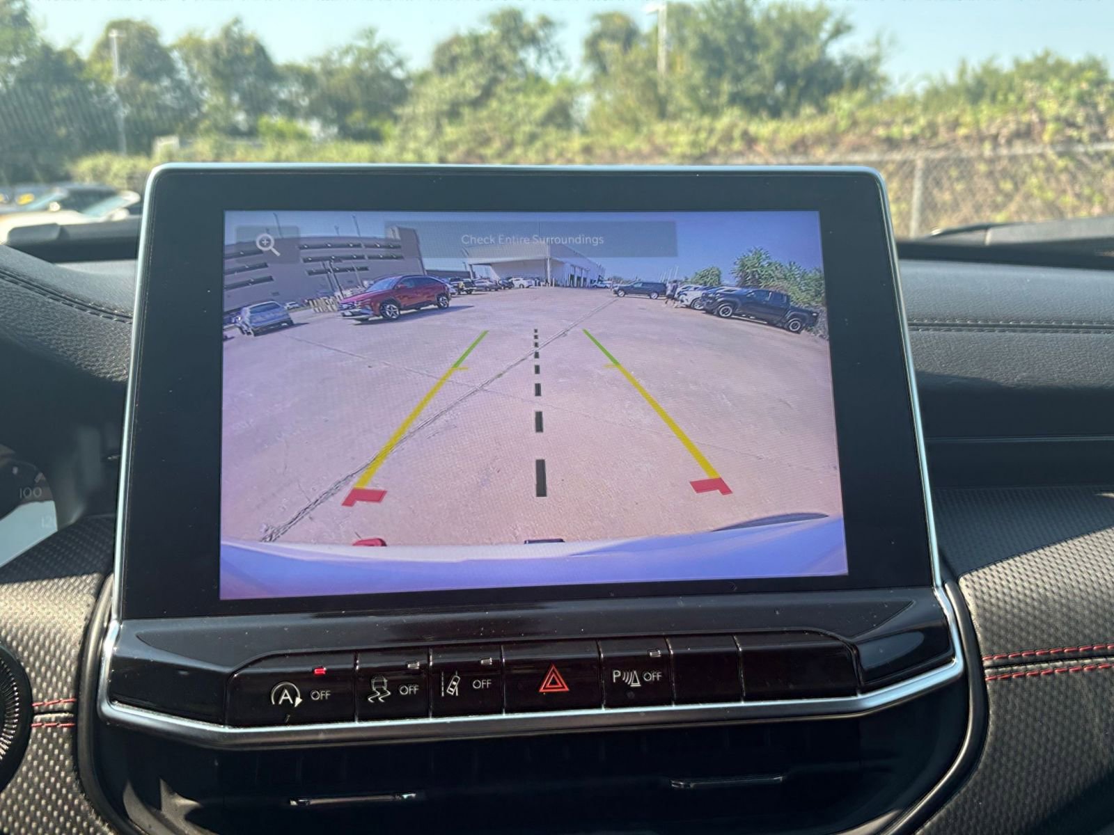 Thumbnail: 2025 Jeep Compass - 17