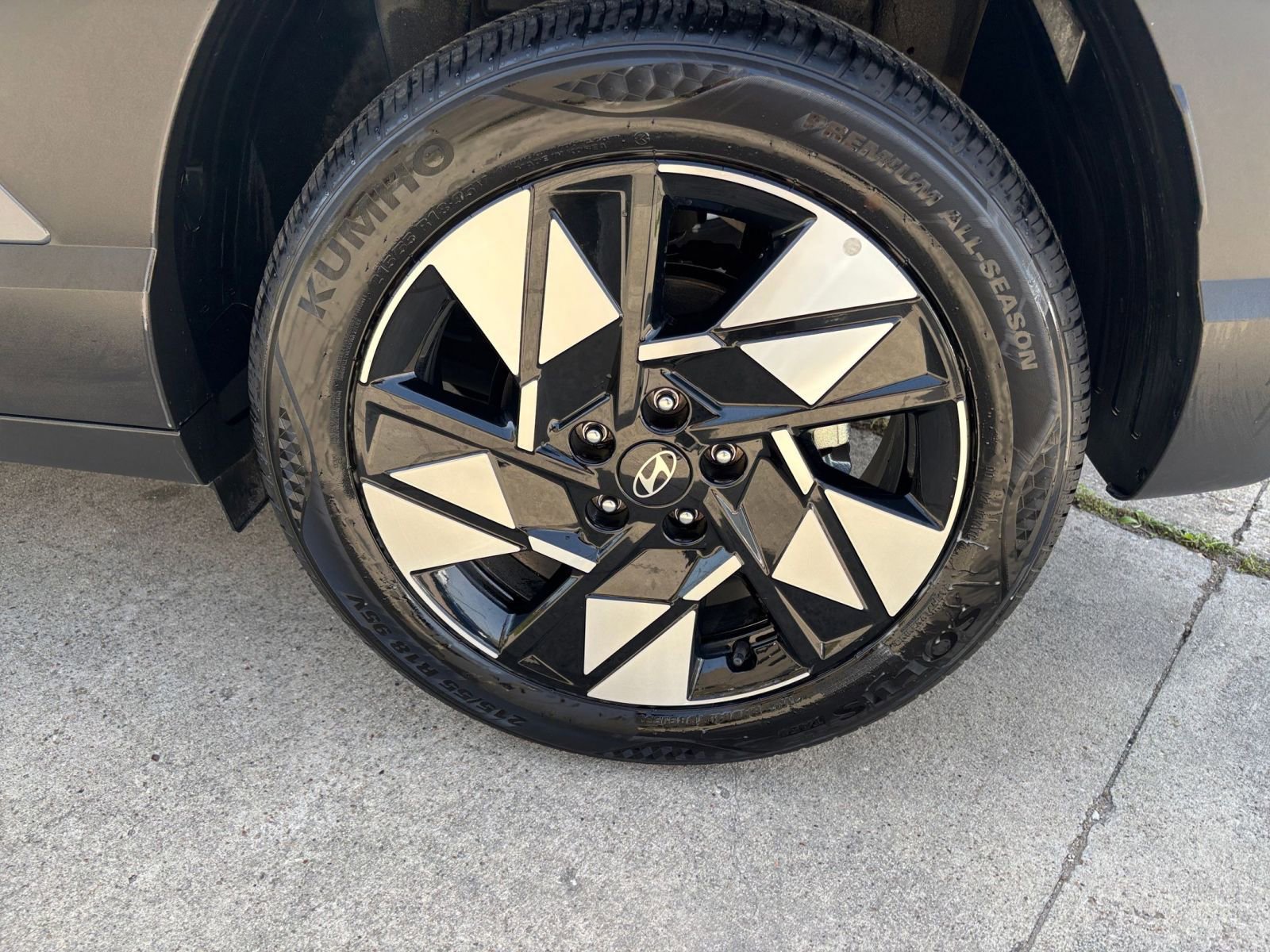 Thumbnail: 2025 Hyundai Kona - 31