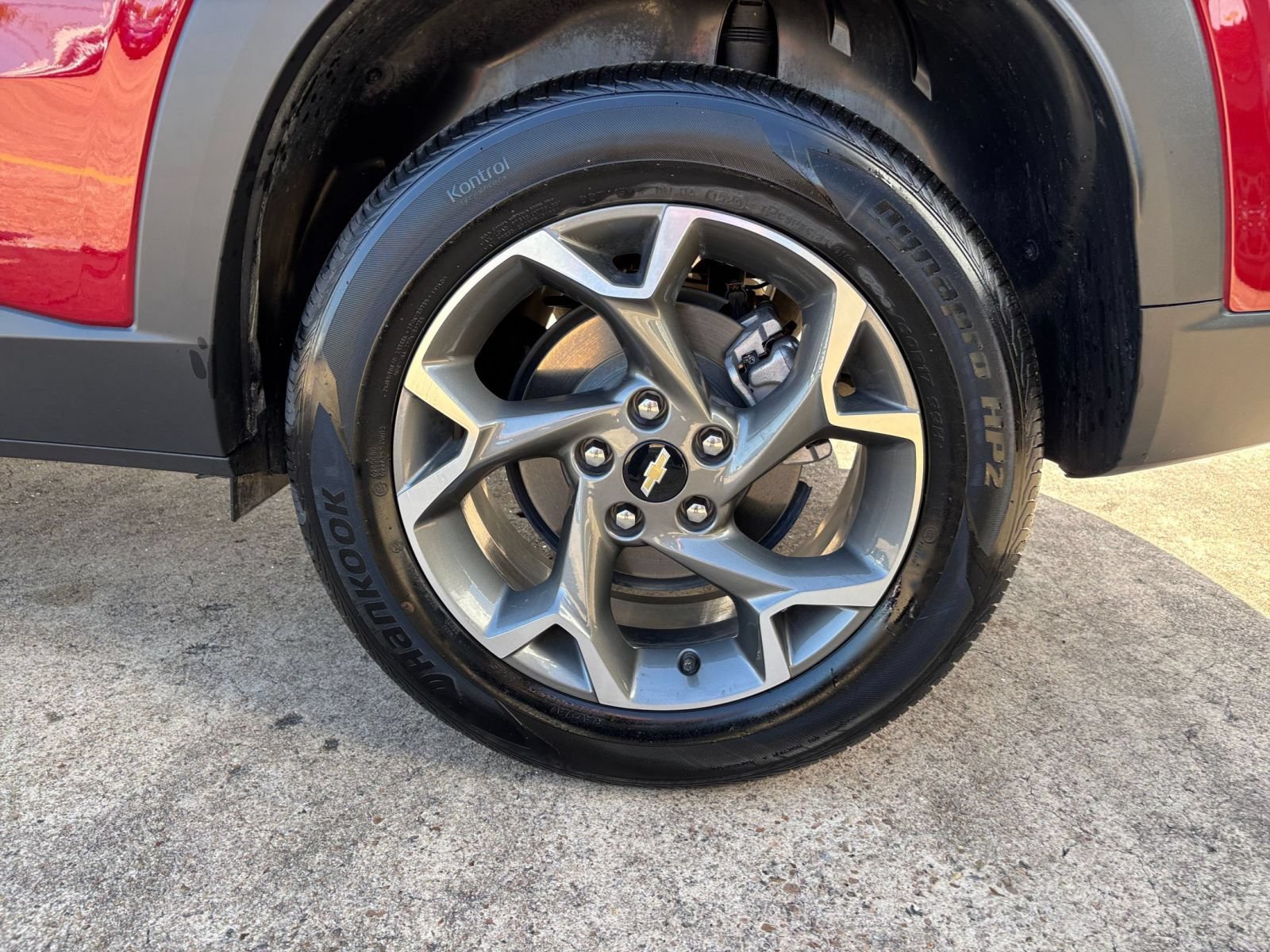 Thumbnail: 2025 Chevrolet Trax - 28