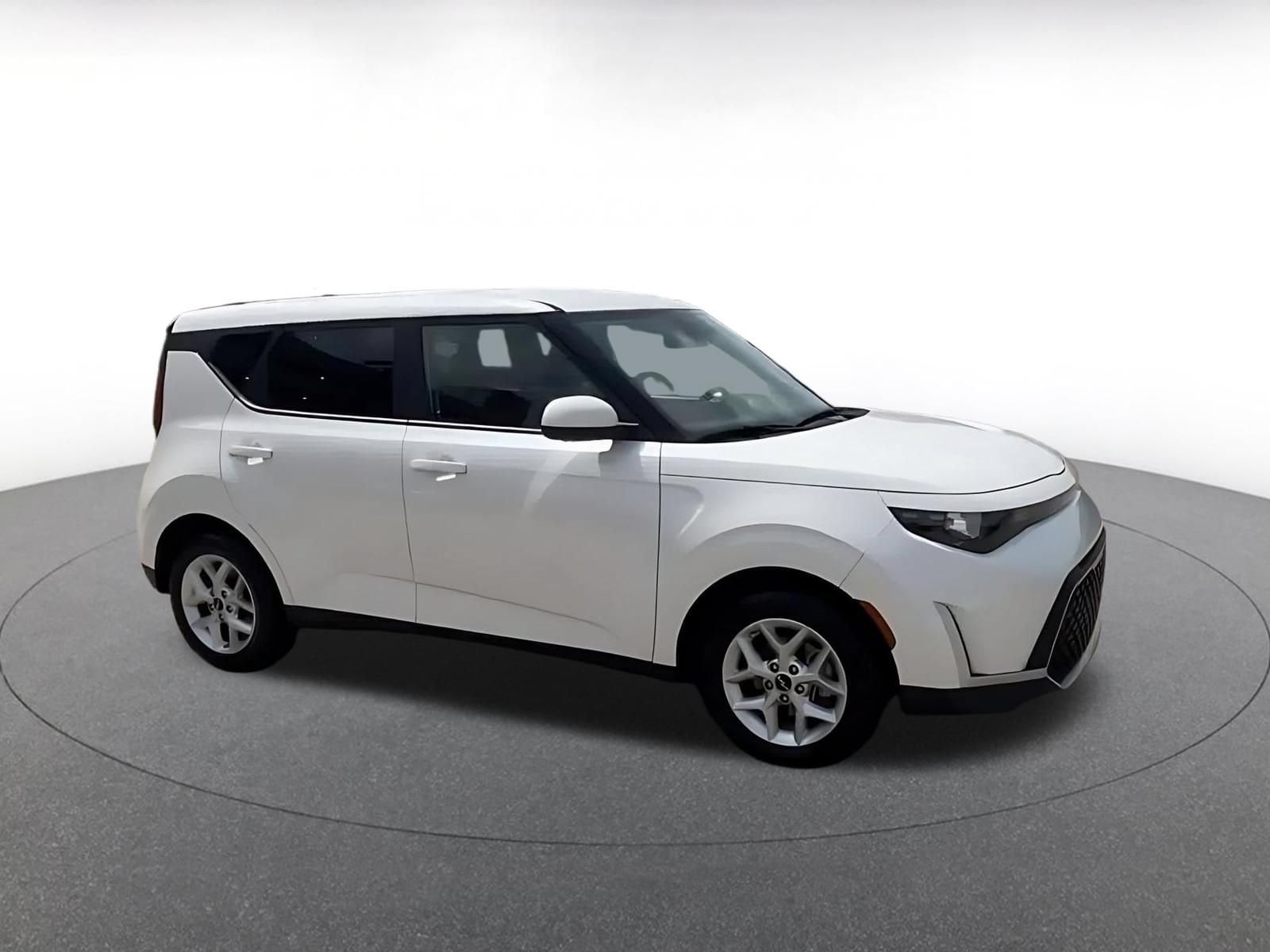 Thumbnail: 2025 Kia Soul - 2