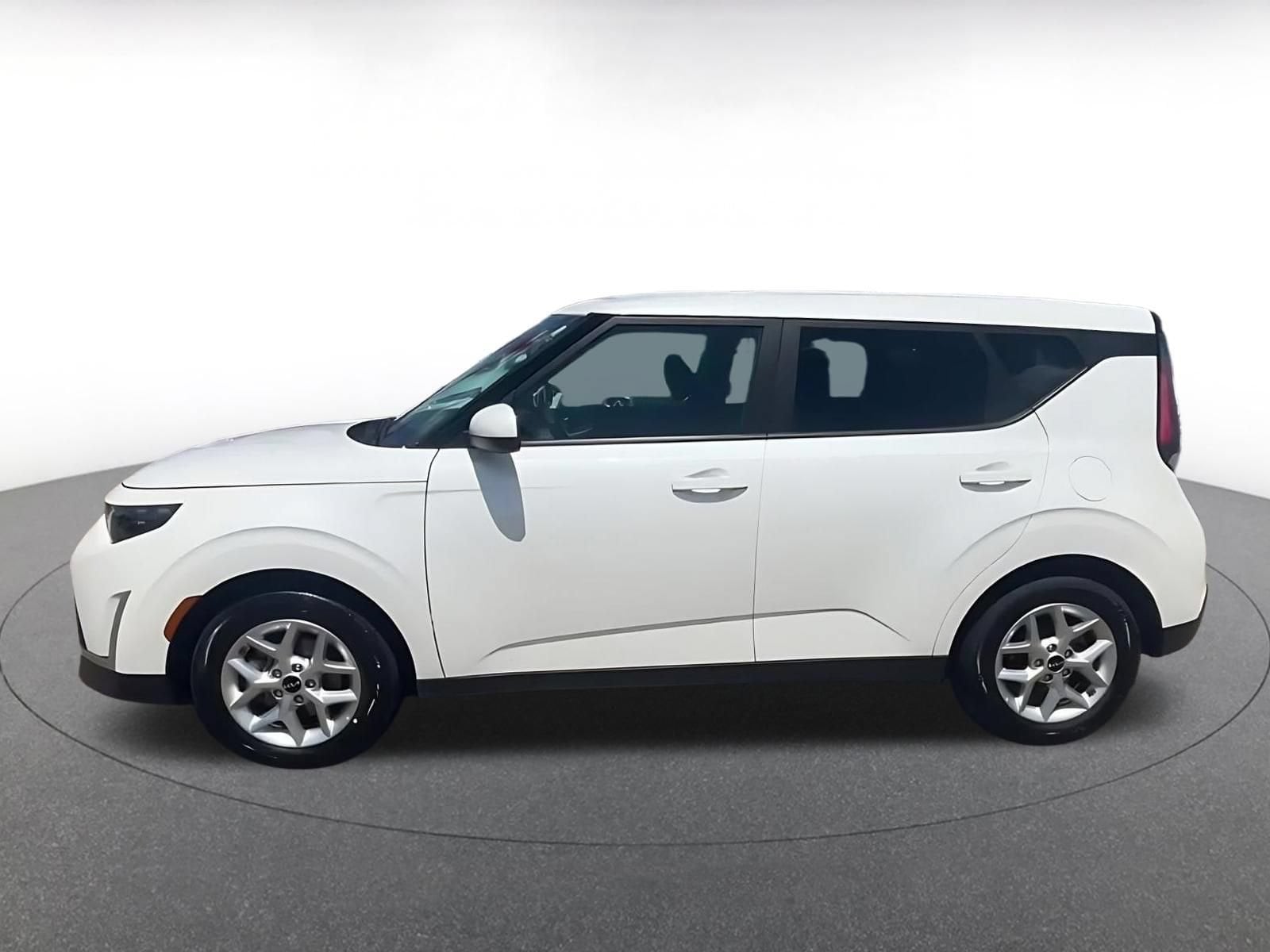 Thumbnail: 2025 Kia Soul - 9